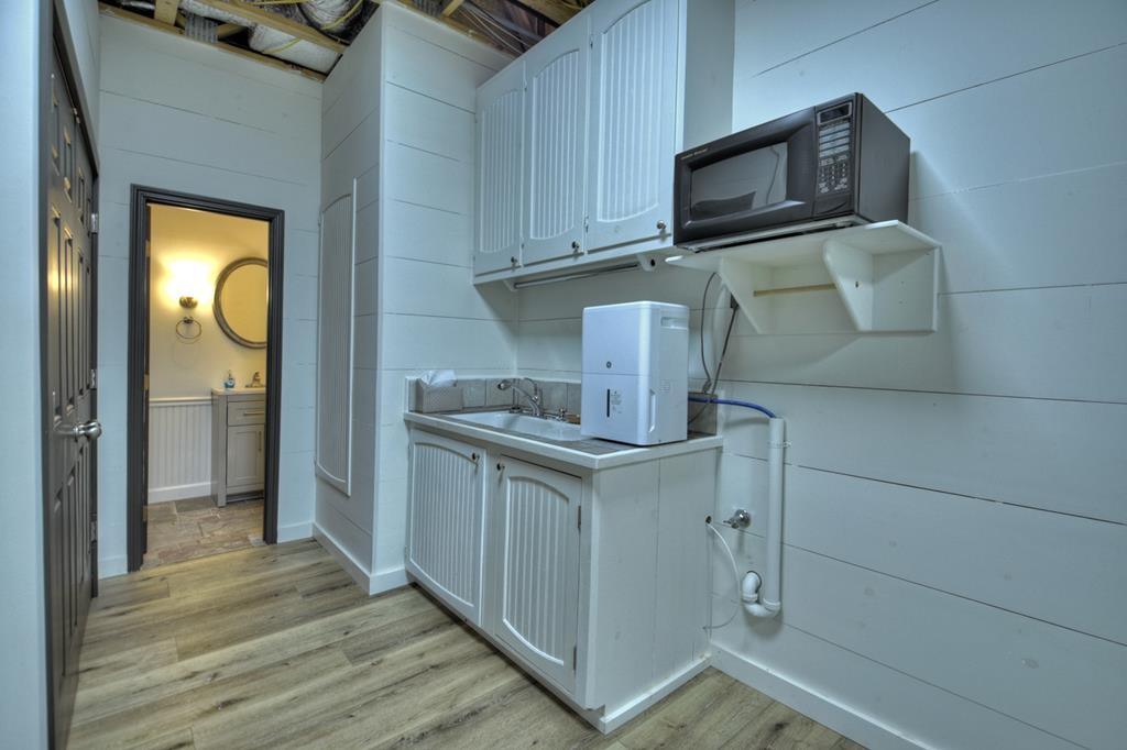 Blue Ridge, Georgia, 30513, United States, 3 Bedrooms Bedrooms, ,4 BathroomsBathrooms,Residential,For Sale,1858948