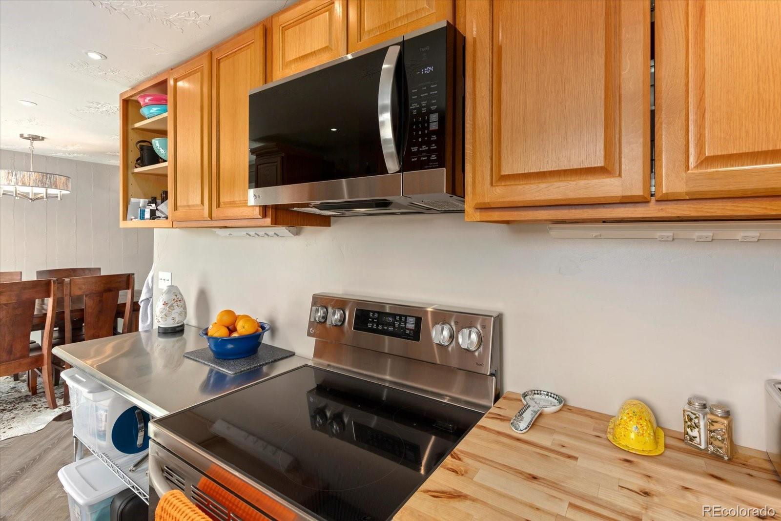 Salida, Colorado, 81201, United States, 3 Bedrooms Bedrooms, ,1 BathroomBathrooms,Residential,For Sale,2045290