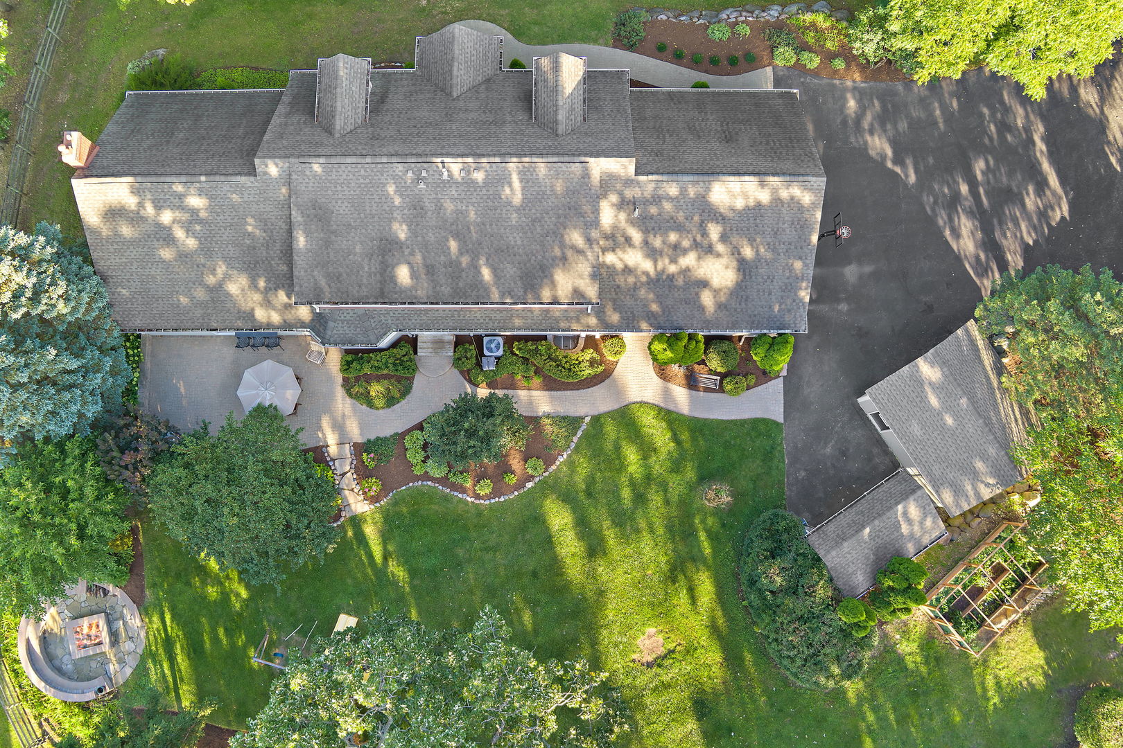 Barrington Hills, Illinois, 60010, United States, 5 Bedrooms Bedrooms, ,5 BathroomsBathrooms,Residential,For Sale,1938528