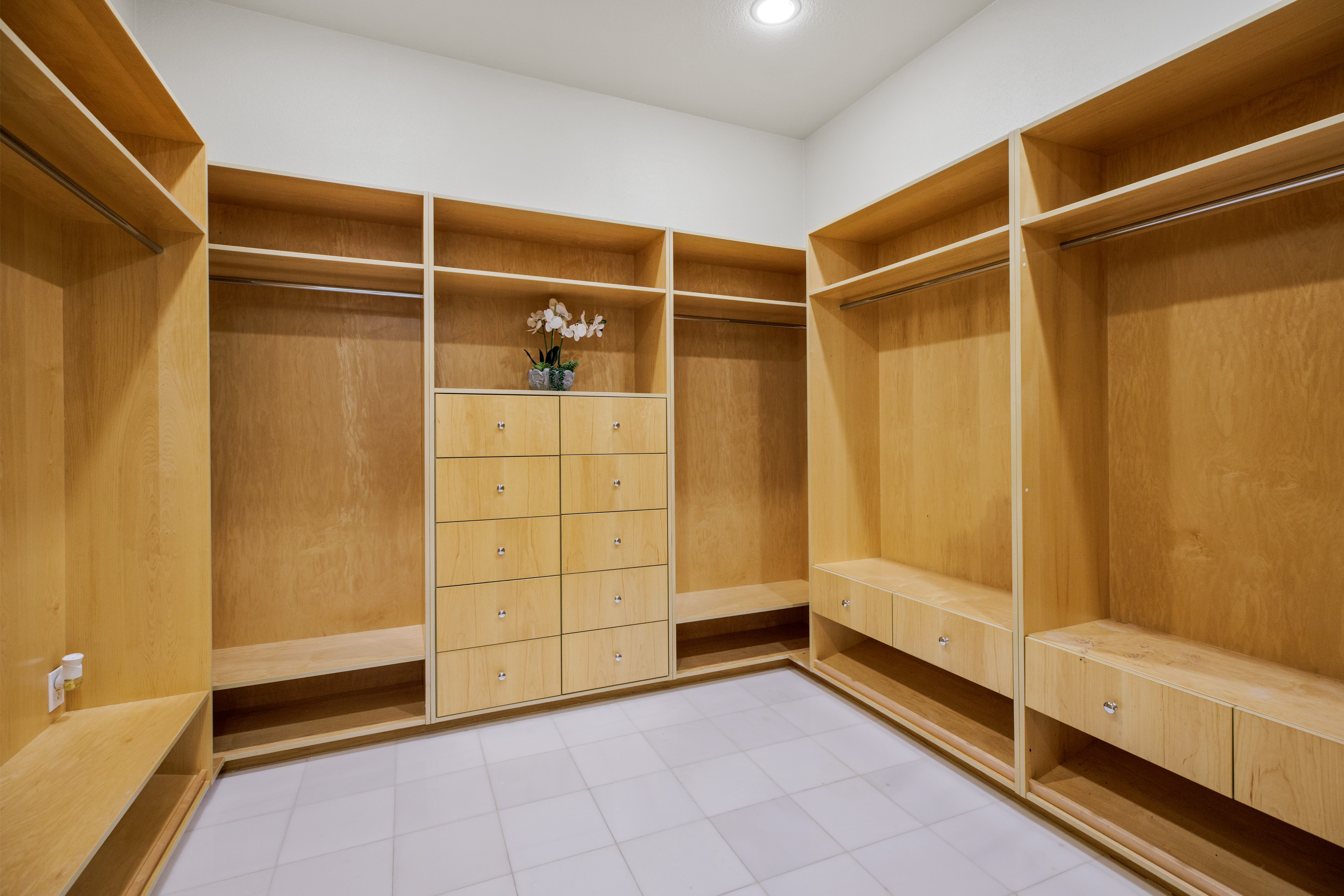  4616 Windsor Ridge Drive, Irving, TX, 75038 - 物件實景