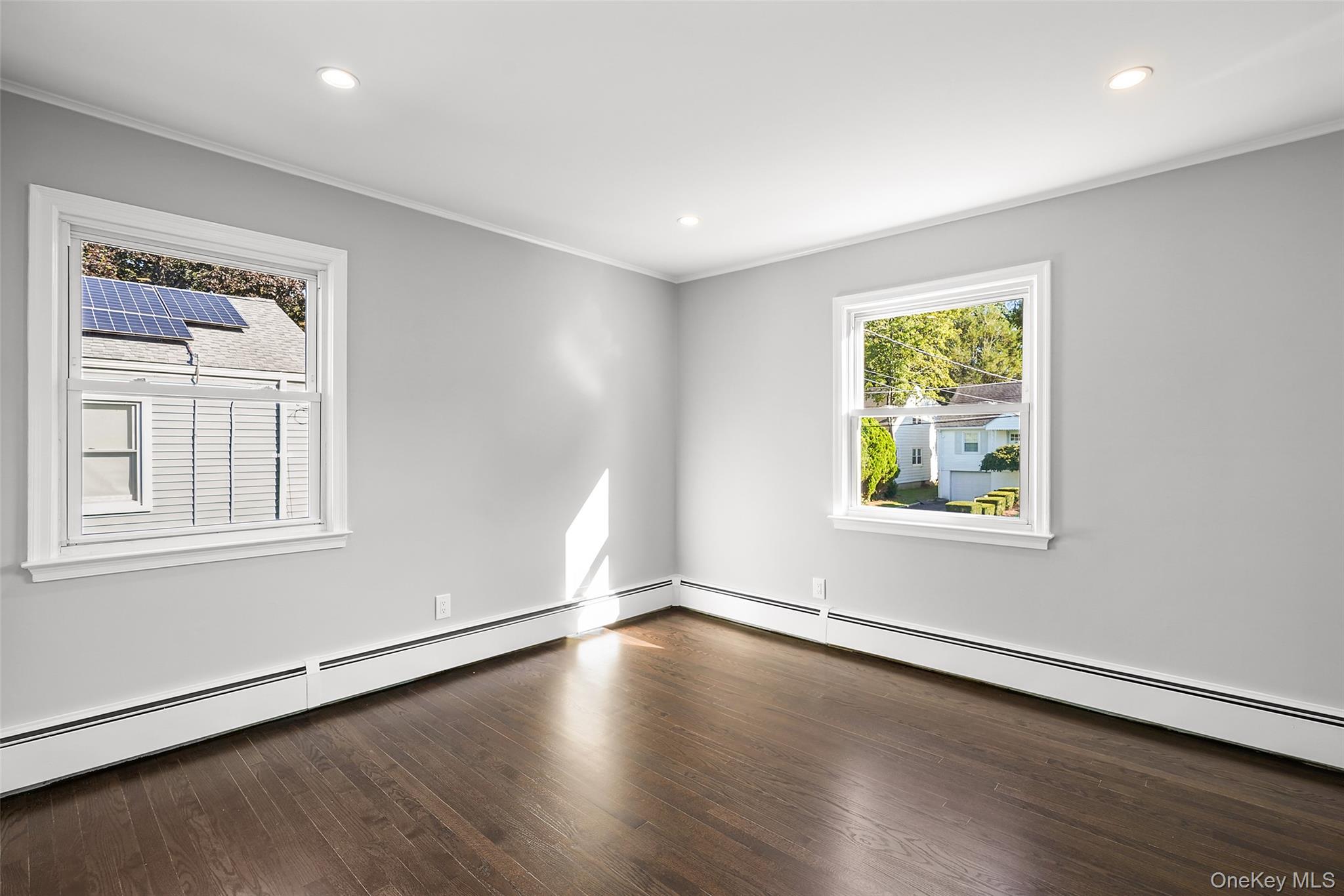 Mount Kisco, New York, 10549, United States, 3 Bedrooms Bedrooms, ,2 BathroomsBathrooms,Residential,For Sale,1942302
