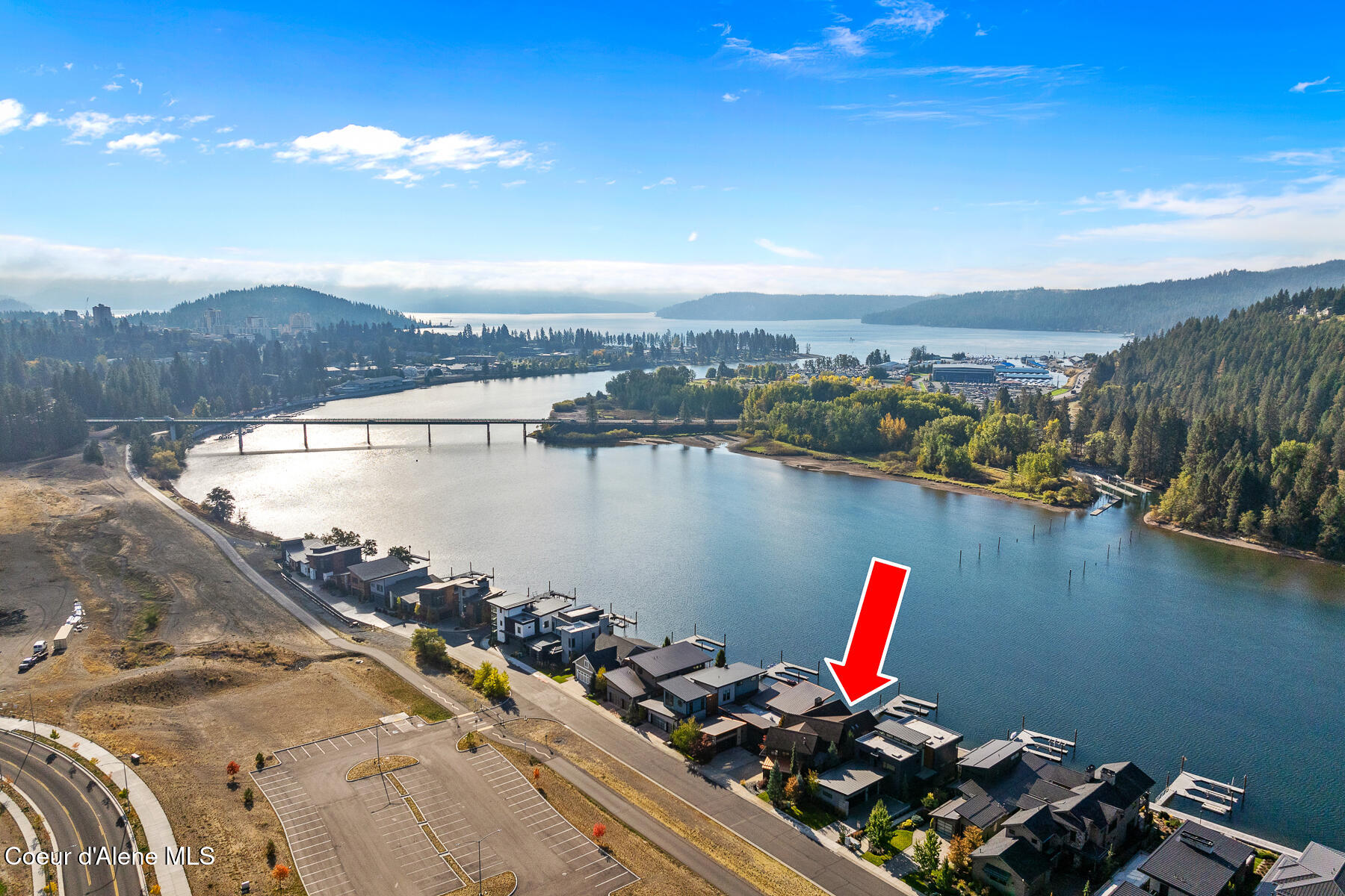 Coeur d'Alene, Idaho, 83814, United States, 4 Bedrooms Bedrooms, ,4 BathroomsBathrooms,Residential,For Sale,1978612