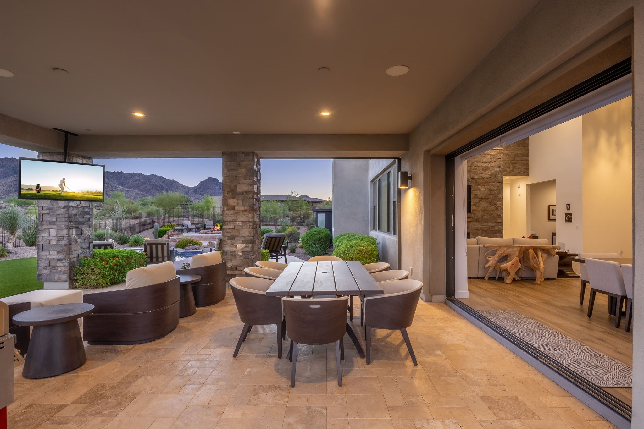 12423 E Desert Vista Dr  Scottsdale, AZ - 物件實景