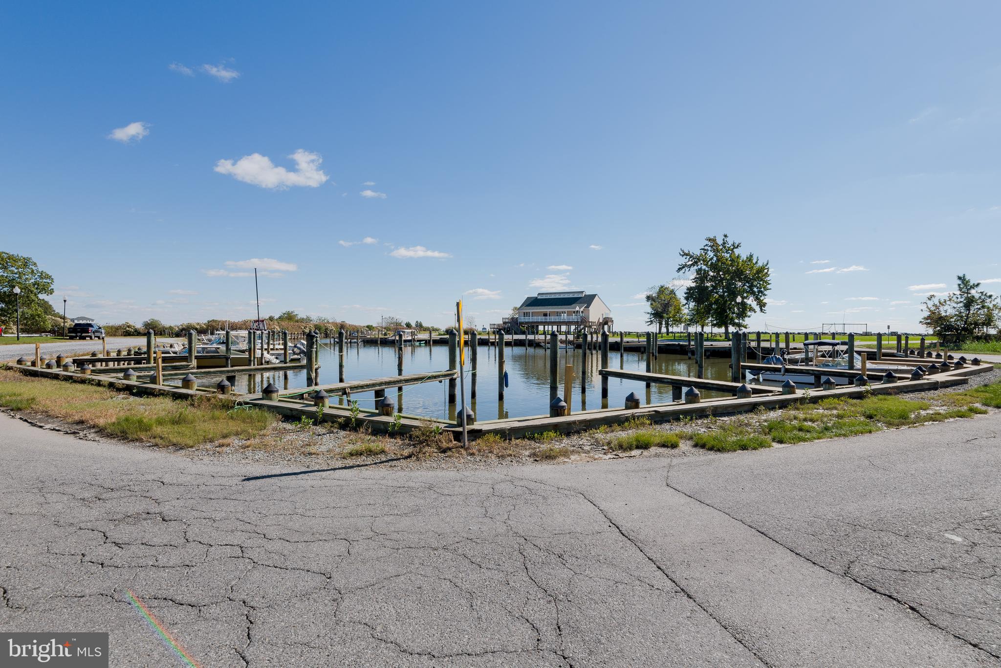 Shady Side, Maryland, 20764, United States, 4 Bedrooms Bedrooms, ,3 BathroomsBathrooms,Residential,For Sale,2011668