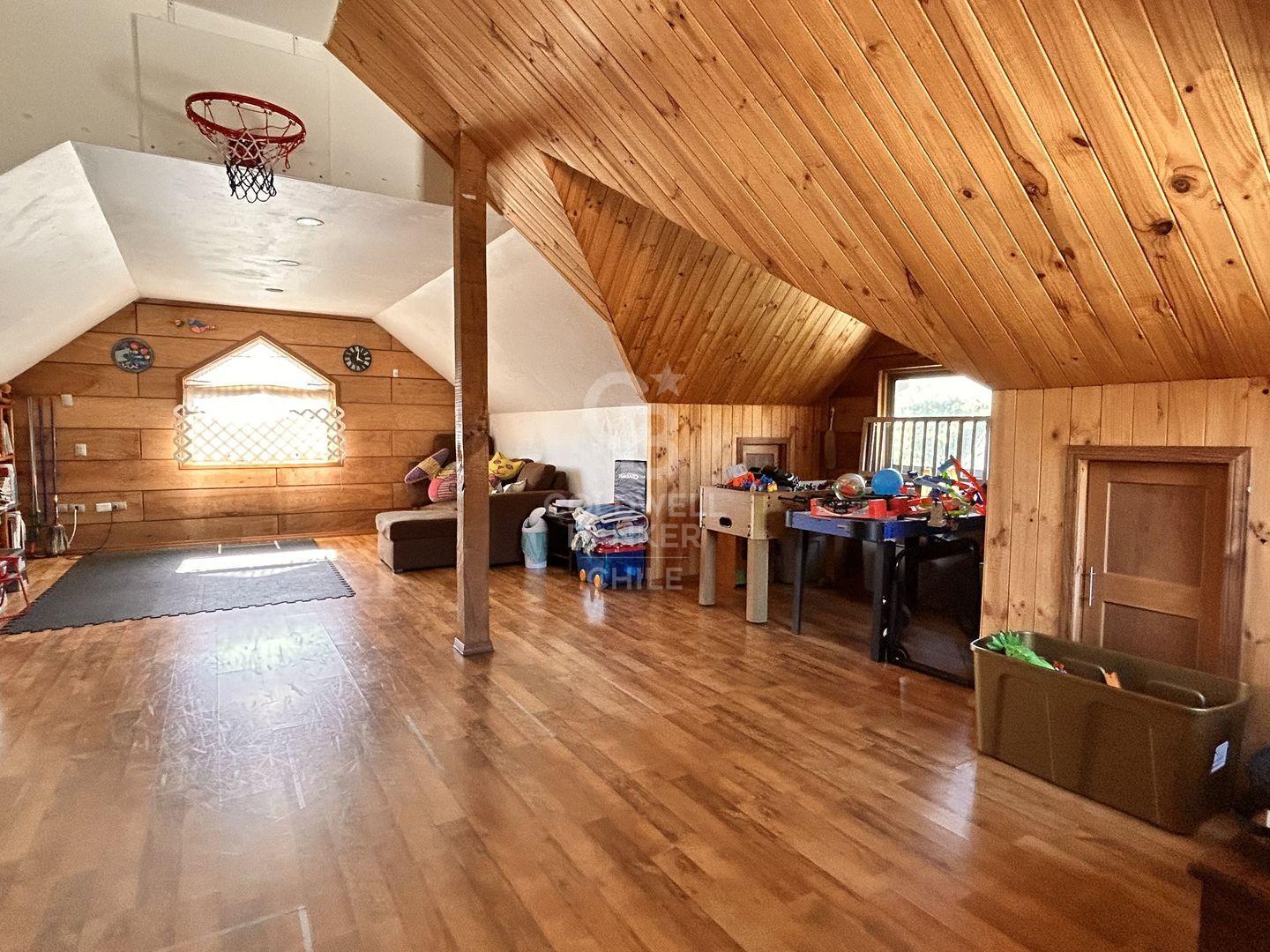 San Pedro De La Paz, Chile, 4 Bedrooms Bedrooms, ,5 BathroomsBathrooms,Residential,For Sale,1744537