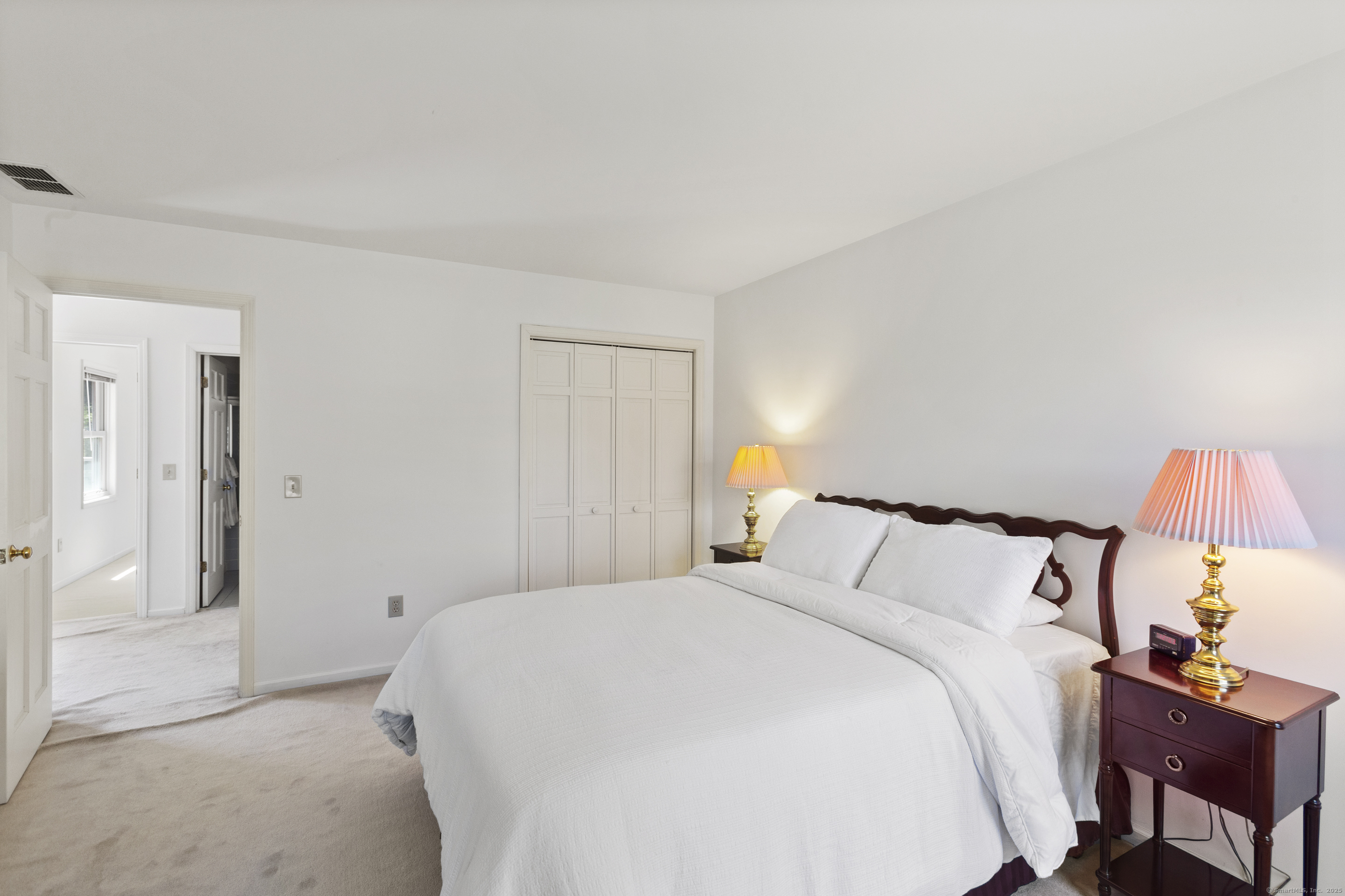 Danbury, Connecticut, 06811, United States, 4 Bedrooms Bedrooms, ,4 BathroomsBathrooms,Residential,For Sale,1792993
