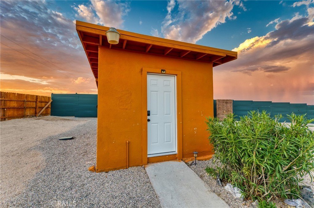 29 Palms, California, 92277, United States, 3 Bedrooms Bedrooms, ,1 BathroomBathrooms,Residential,For Sale,1932486