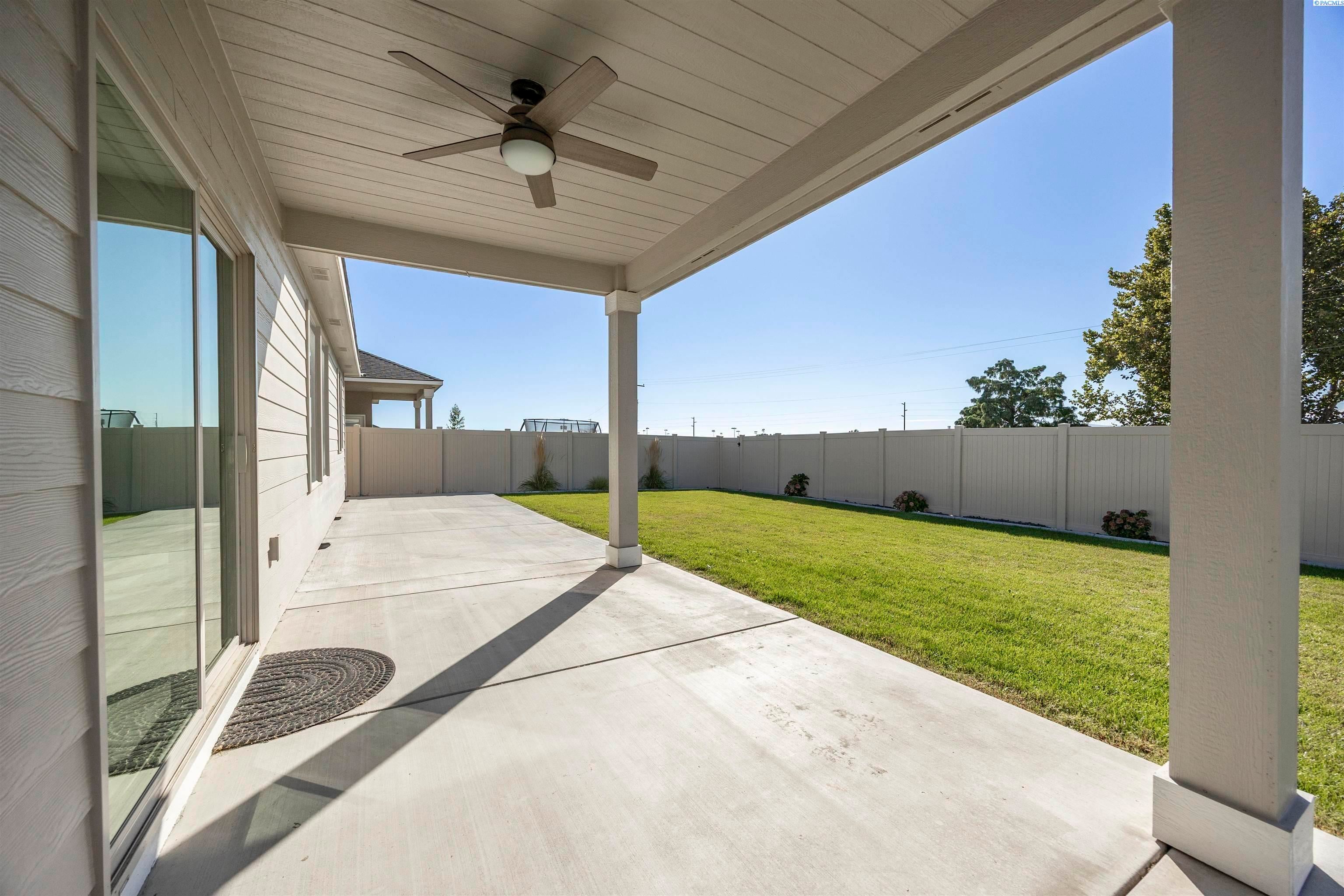 Pasco, Washington, 99301, United States, 4 Bedrooms Bedrooms, ,2 BathroomsBathrooms,Residential,For Sale,1978542