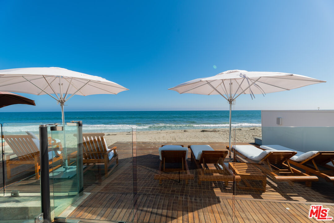 Malibu, California, 90265, United States, 4 Bedrooms Bedrooms, ,6 BathroomsBathrooms,Residential,For Sale,1912115