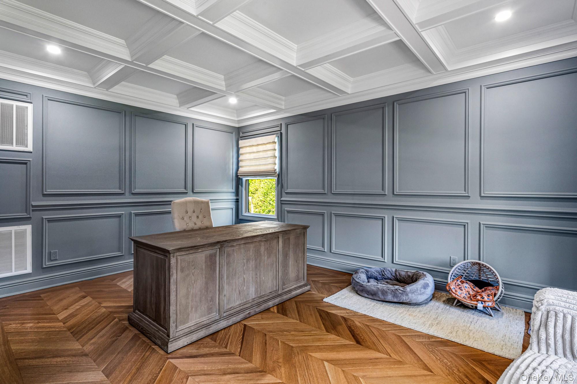  25 Boyd Drive, Westbury, NY, 11590 - 物件實景