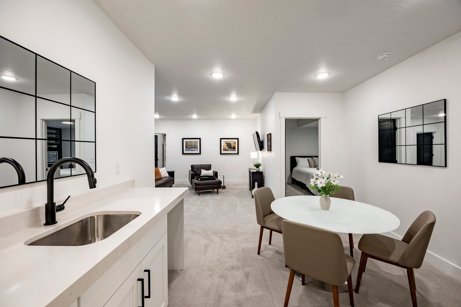  Stylish 2023 Move-In Ready Home  Silver Creek Village - 物件實景