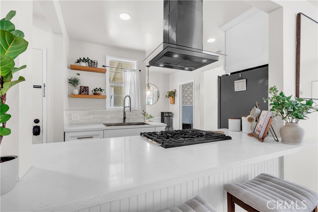 Downey, California, 90241, United States, 3 Bedrooms Bedrooms, ,2 BathroomsBathrooms,Residential,For Sale,1914661