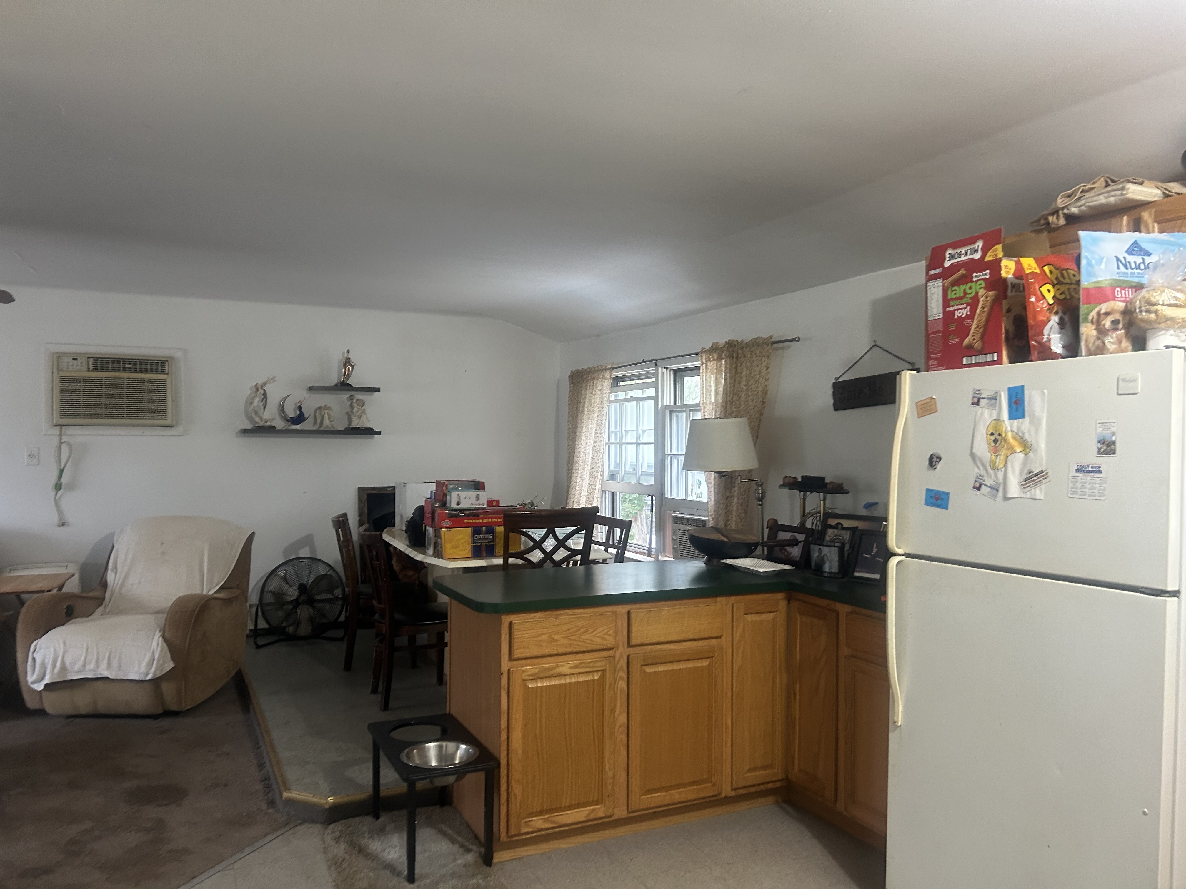 Copiague, New York, 11726, United States, 4 Bedrooms Bedrooms, ,2 BathroomsBathrooms,Residential,For Sale,1957833