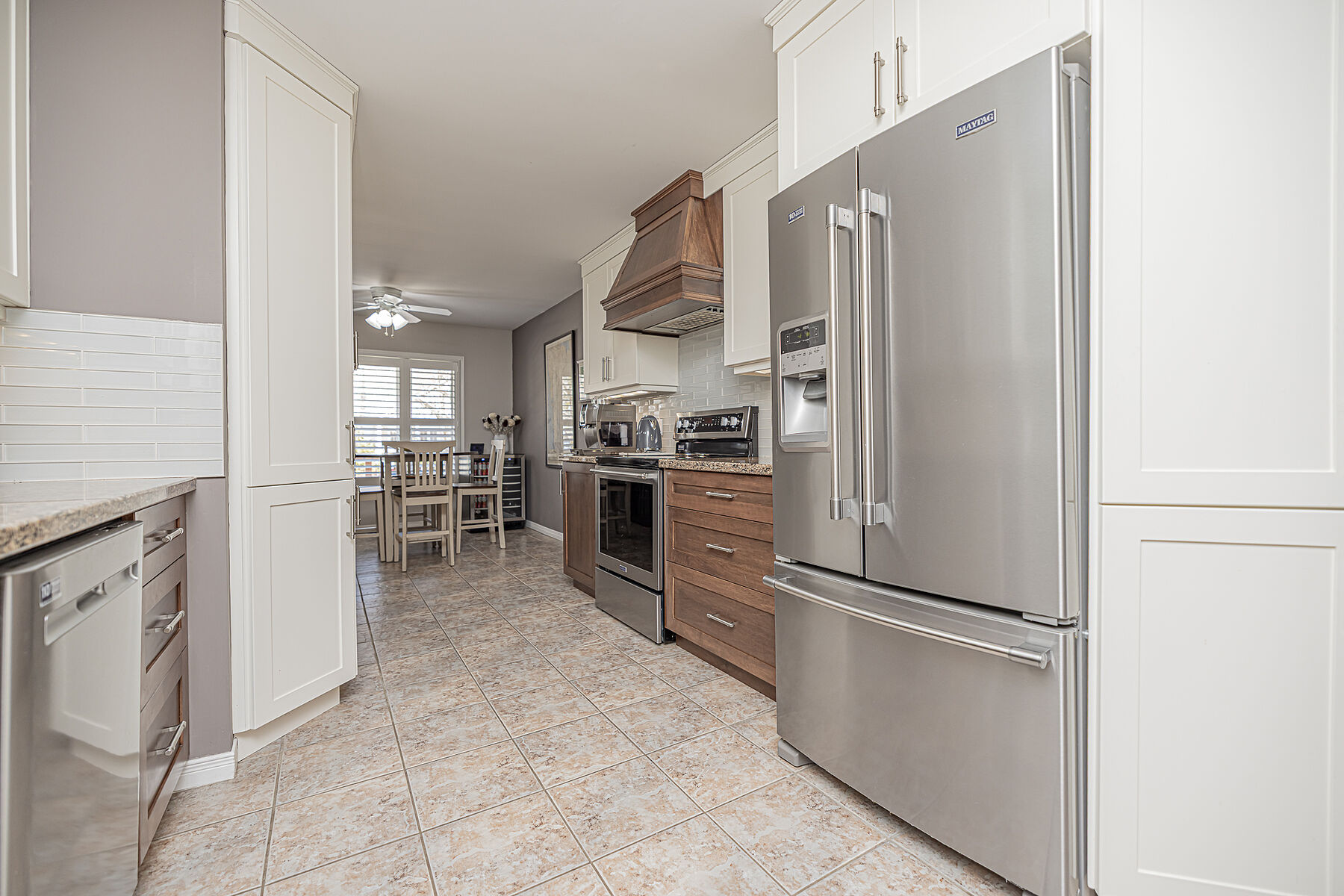  Immaculate Pineridge Bungalow - 物件實景