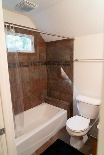 Murphy, North Carolina, 28906, United States, 4 Bedrooms Bedrooms, ,4 BathroomsBathrooms,Residential,For Sale,1989693