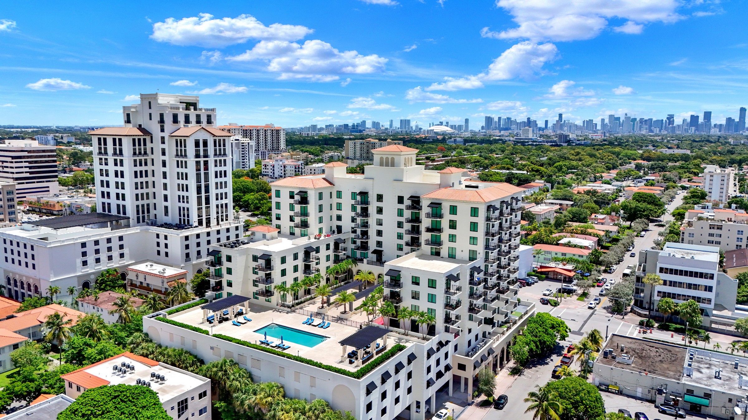  1300 Ponce De Leon Blvd, Coral Gables, FL, 33134 - 物件實景