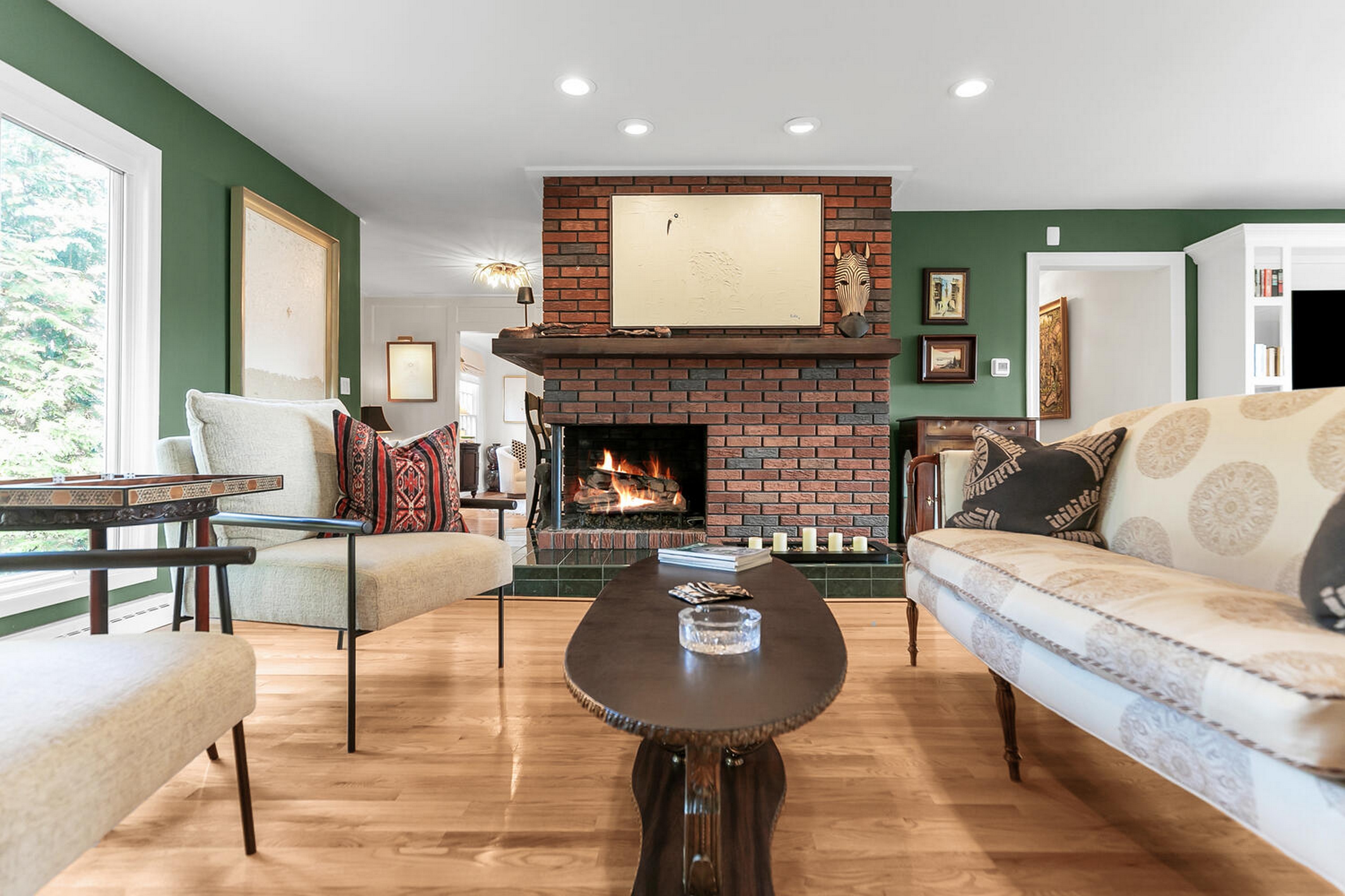  16 Mulberry Lane - 物件實景