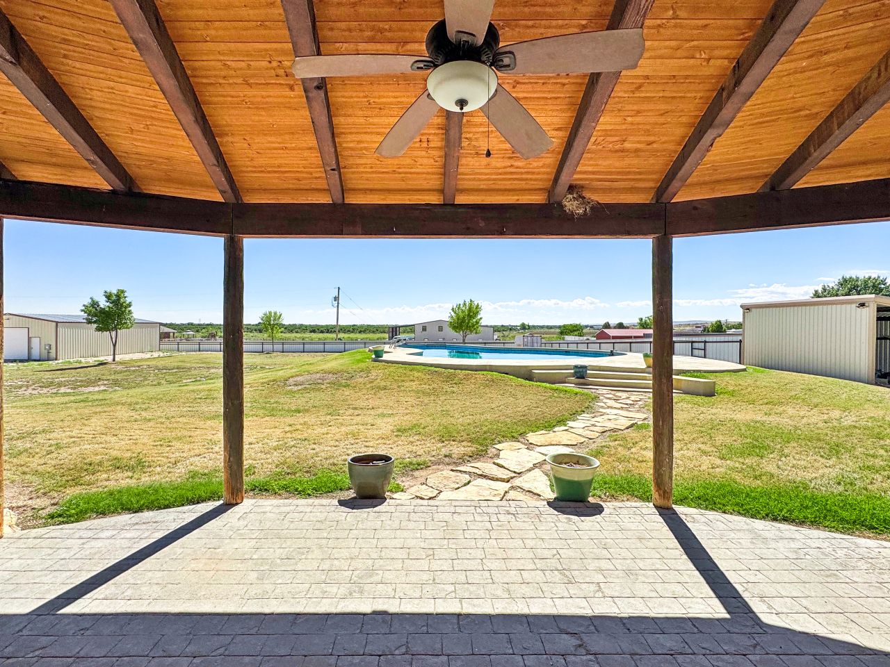 Carlsbad, New Mexico, 88220, United States, 4 Bedrooms Bedrooms, ,3 BathroomsBathrooms,Residential,For Sale,1973725