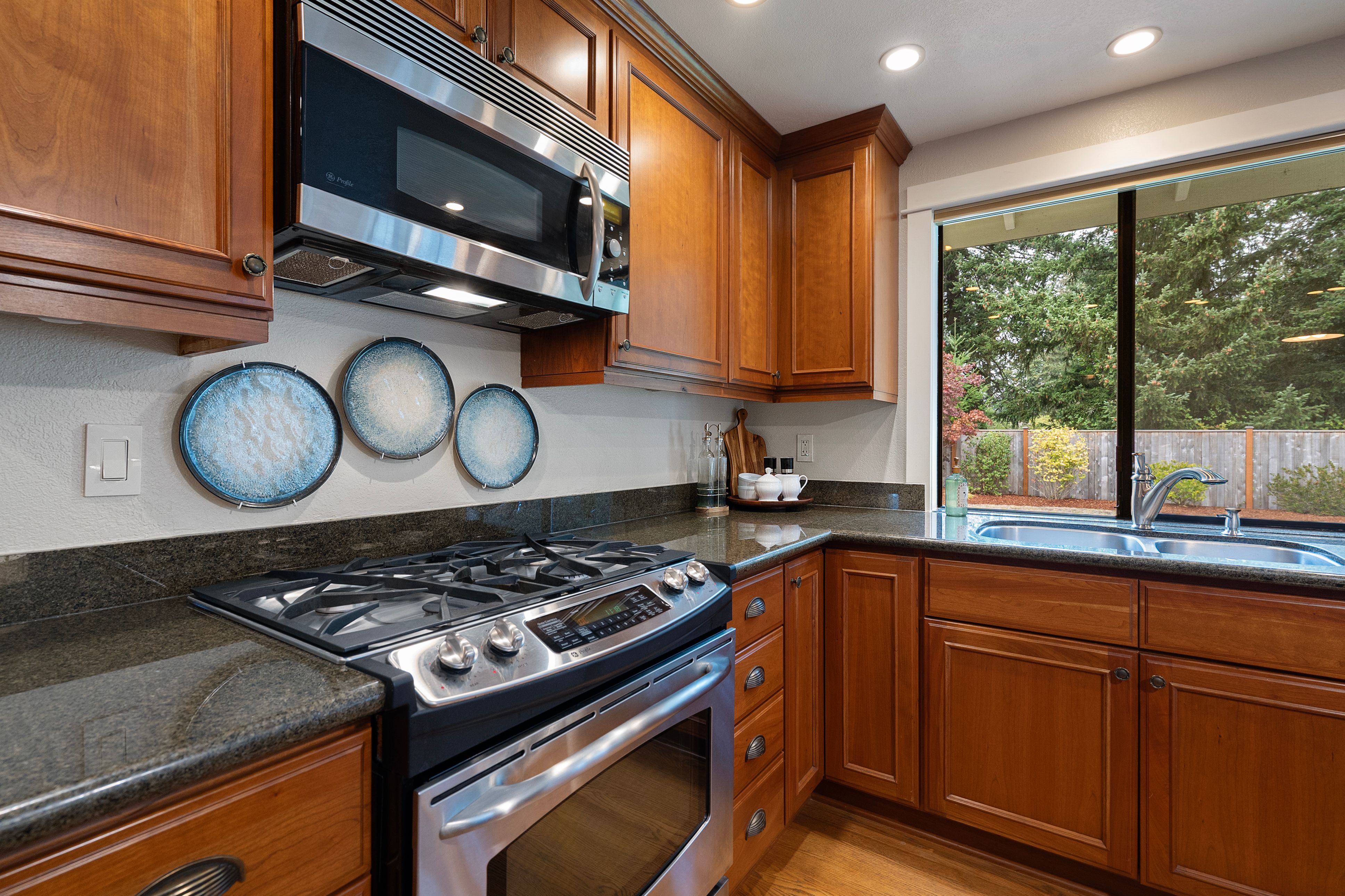  9721 56th St W, University Place, WA 98467 - 物件實景