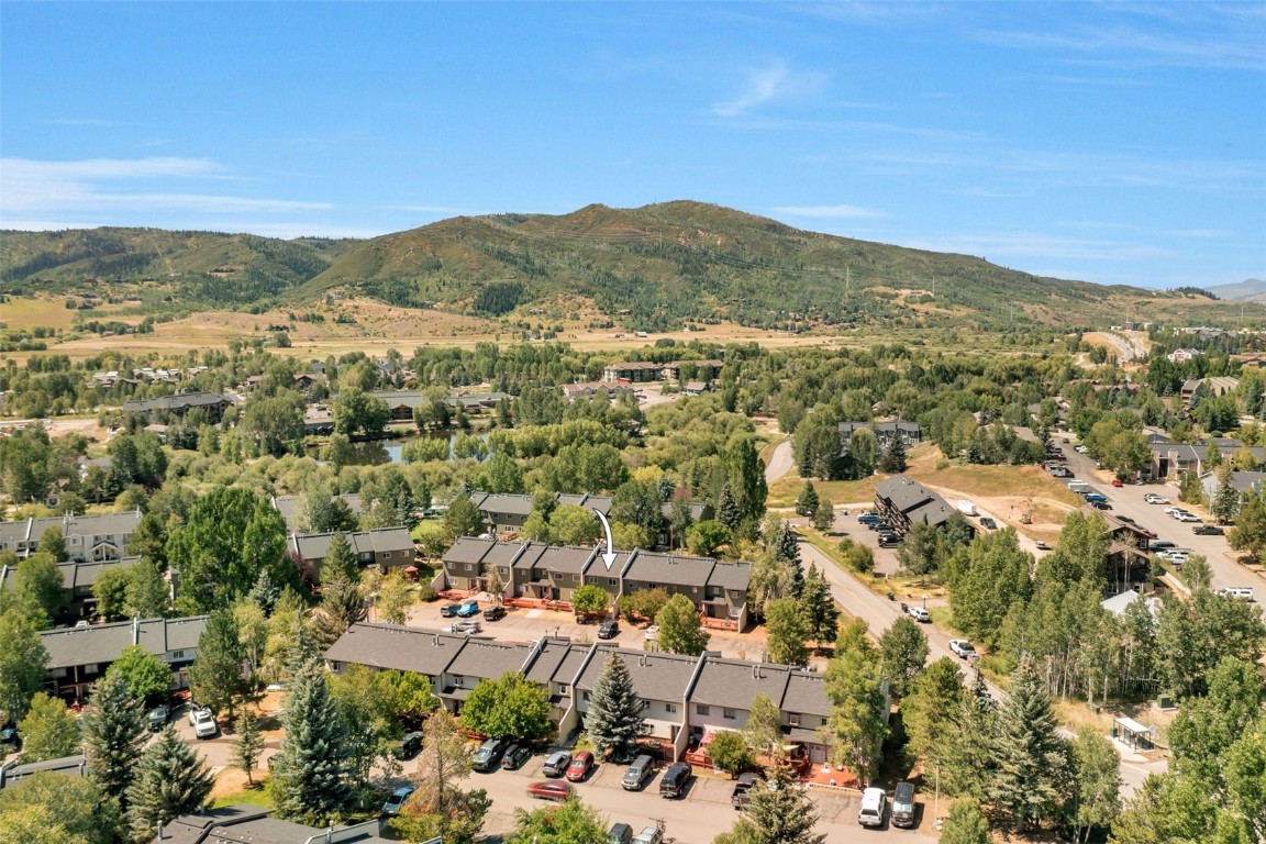 Steamboat Springs, Colorado, 80487, United States, 2 Bedrooms Bedrooms, ,2 BathroomsBathrooms,Residential,For Sale,1933286
