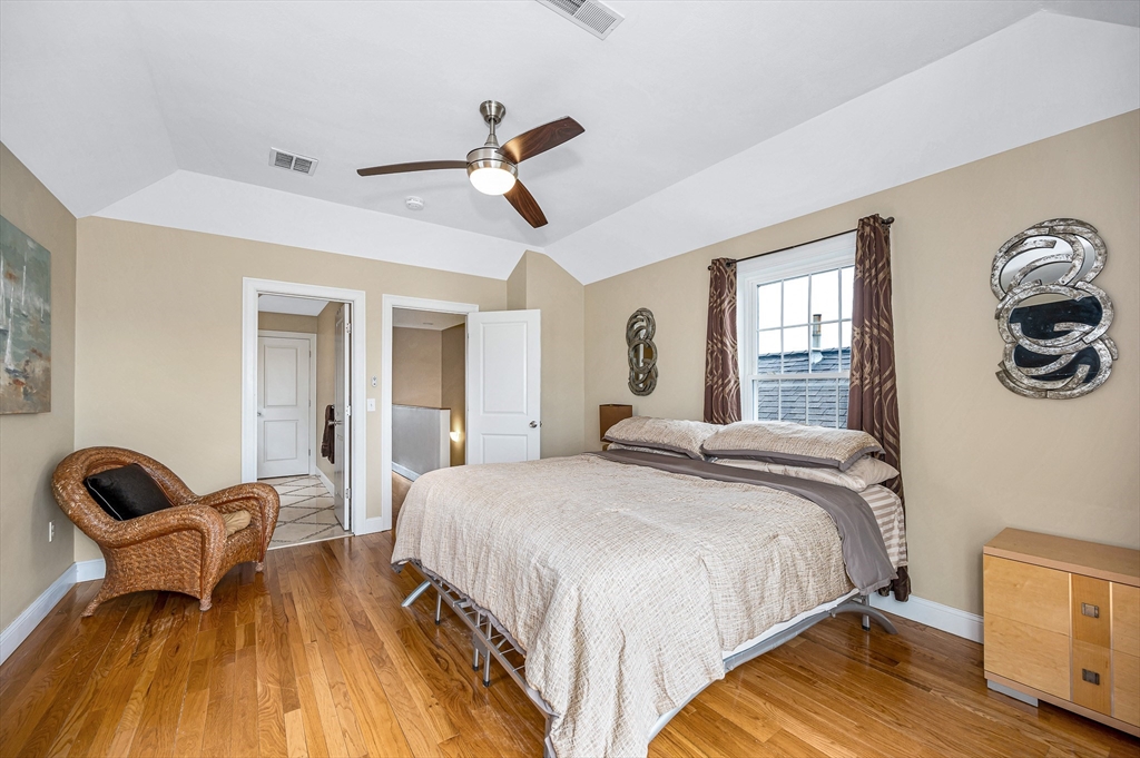 Salisbury, Massachusetts, 01952, United States, 4 Bedrooms Bedrooms, ,3 BathroomsBathrooms,Residential,For Sale,1899525