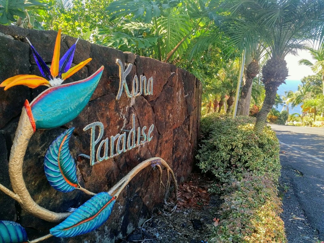 Captain Cook, Hawaii, 96704, United States, 2 Bedrooms Bedrooms, ,2 BathroomsBathrooms,Residential,For Sale,1940762