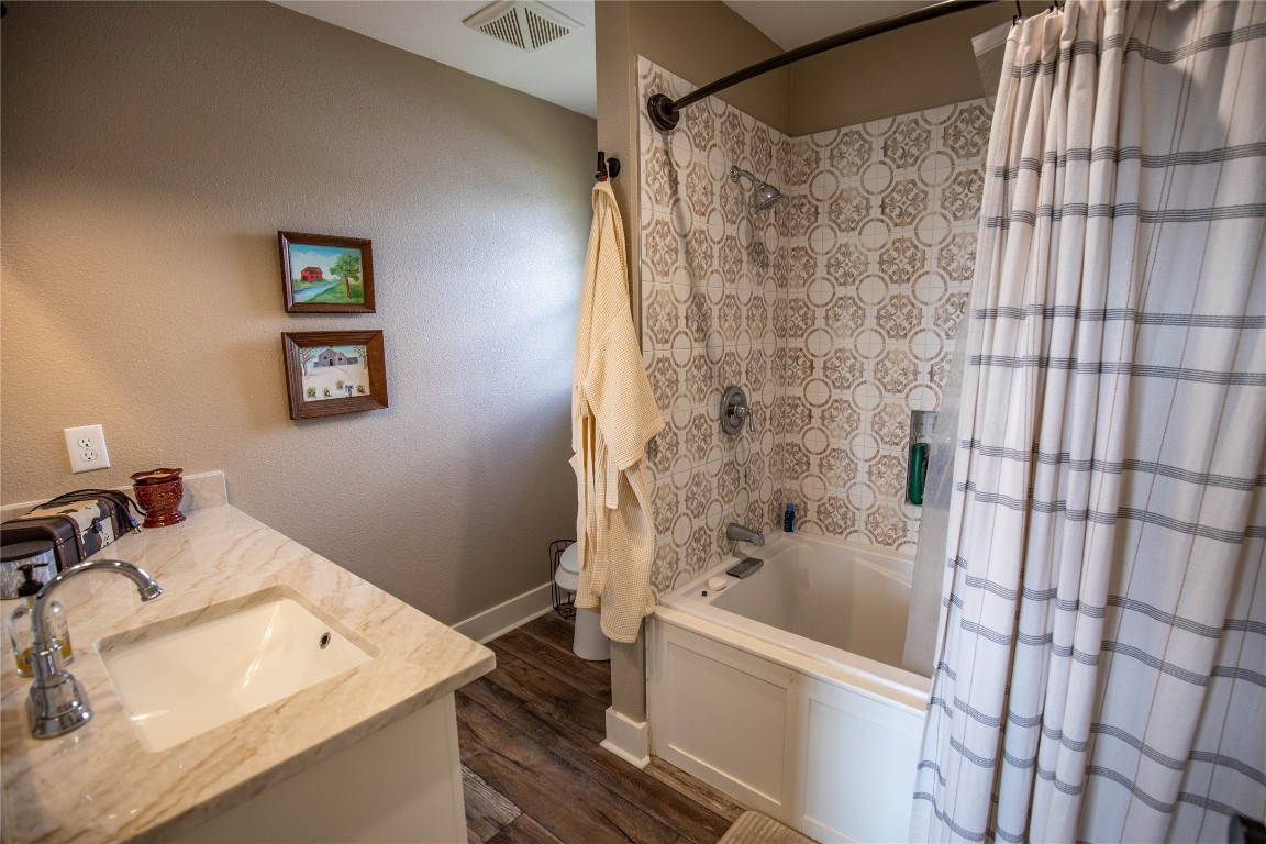 Westhoff, Texas, 77994, United States, 2 Bedrooms Bedrooms, ,2 BathroomsBathrooms,Residential,For Sale,2002998