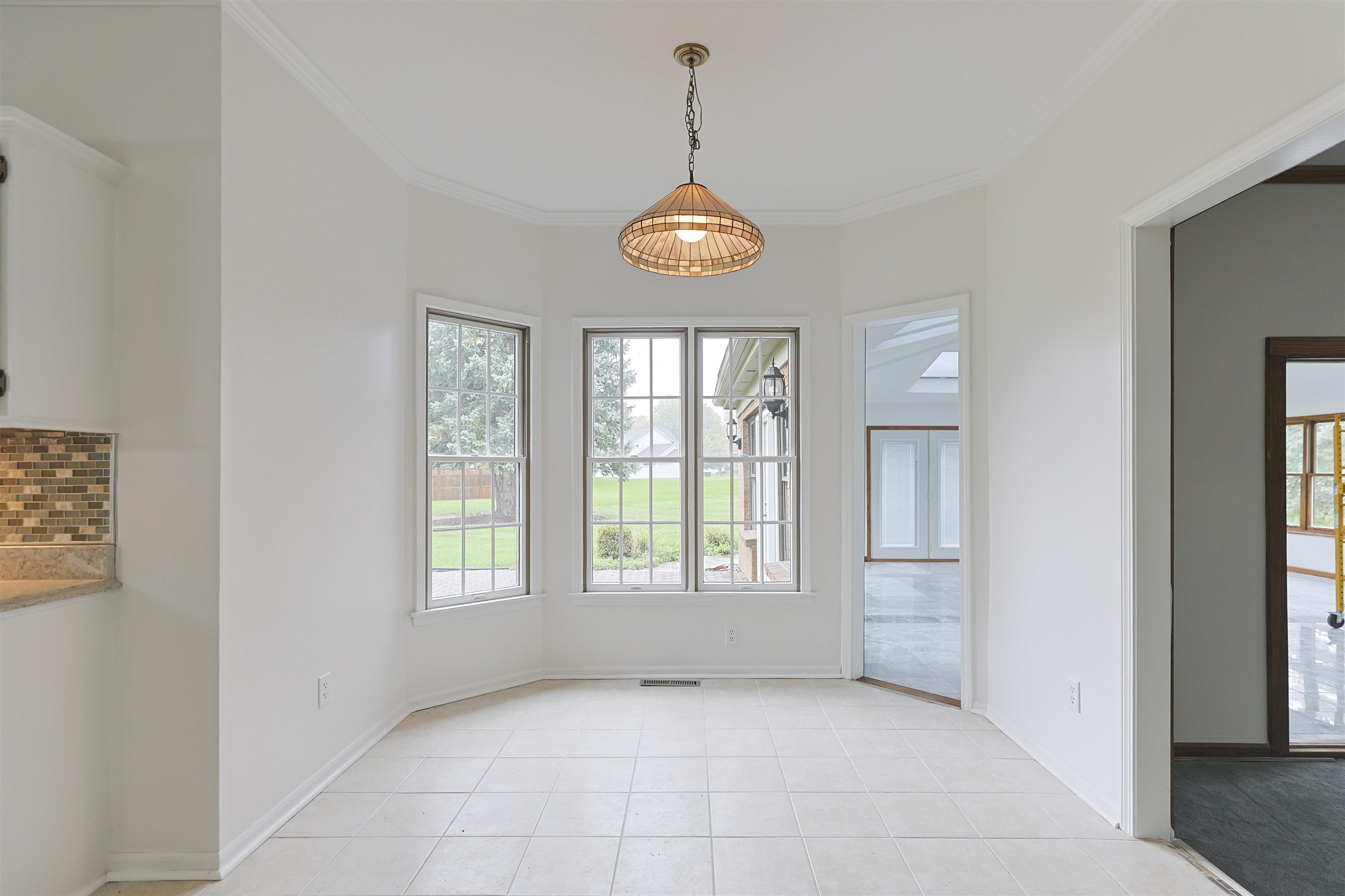 South Bend, Indiana, 46614, United States, 4 Bedrooms Bedrooms, ,4 BathroomsBathrooms,Residential,For Sale,1985327