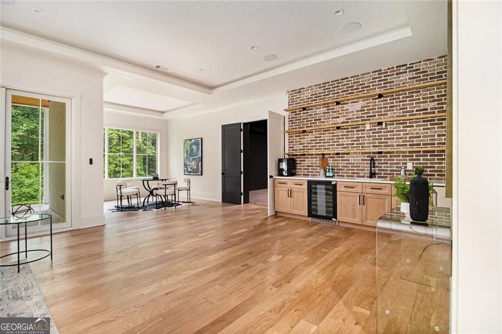 Atlanta, Georgia, 30342, United States, 6 Bedrooms Bedrooms, ,8 BathroomsBathrooms,Residential,For Sale,1858918