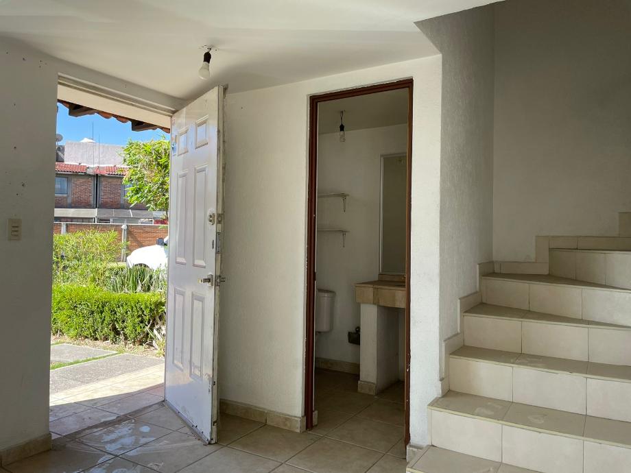 Guillermo Marconi, Toluca, Estado de méxico, 50075, Mexico, 3 Bedrooms Bedrooms, ,2 BathroomsBathrooms,Residential,For Sale,Guillermo Marconi,1561923