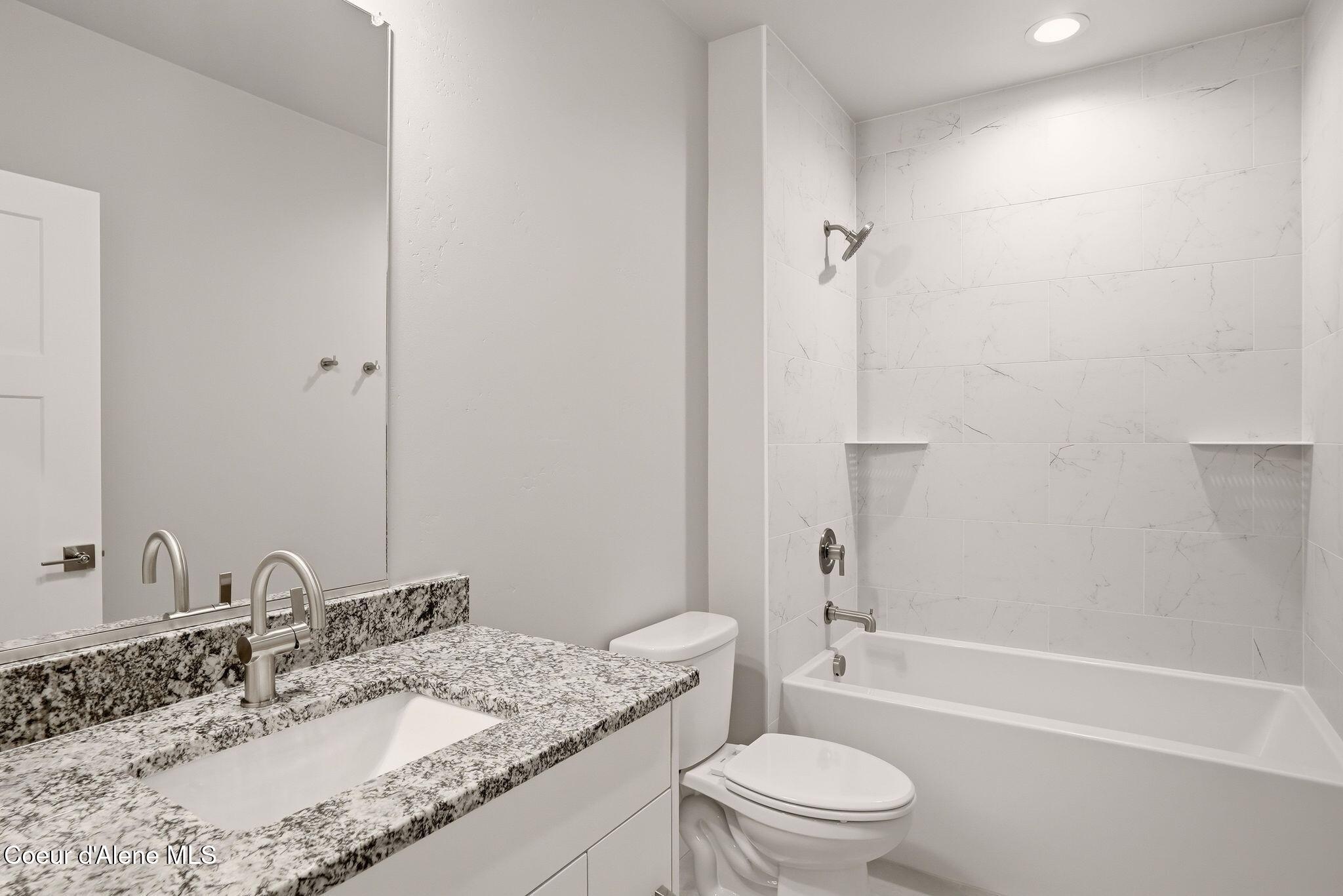 Coeur d'Alene, Idaho, 83815, United States, 4 Bedrooms Bedrooms, ,3 BathroomsBathrooms,Residential,For Sale,2039969