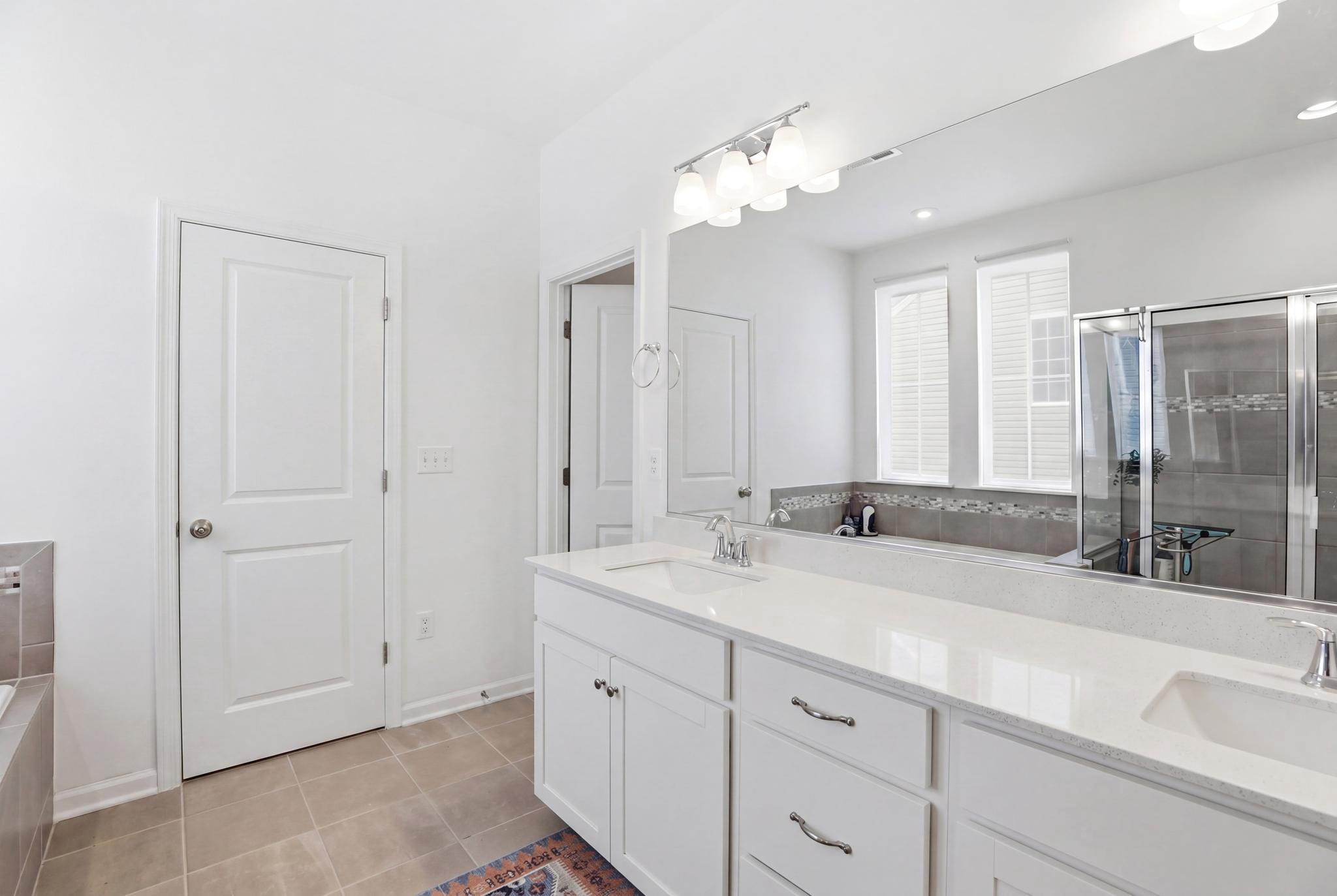  9428 Deschamp Court, Manassas, VA, 20112 - 物件實景