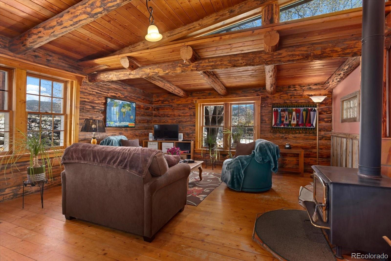 Salida, Colorado, 81201, United States, 2 Bedrooms Bedrooms, ,1 BathroomBathrooms,Residential,For Sale,2044333