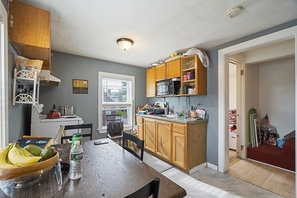 Fitchburg, Massachusetts, 01420, United States, 12 Bedrooms Bedrooms, ,5 BathroomsBathrooms,Residential,For Sale,1848100
