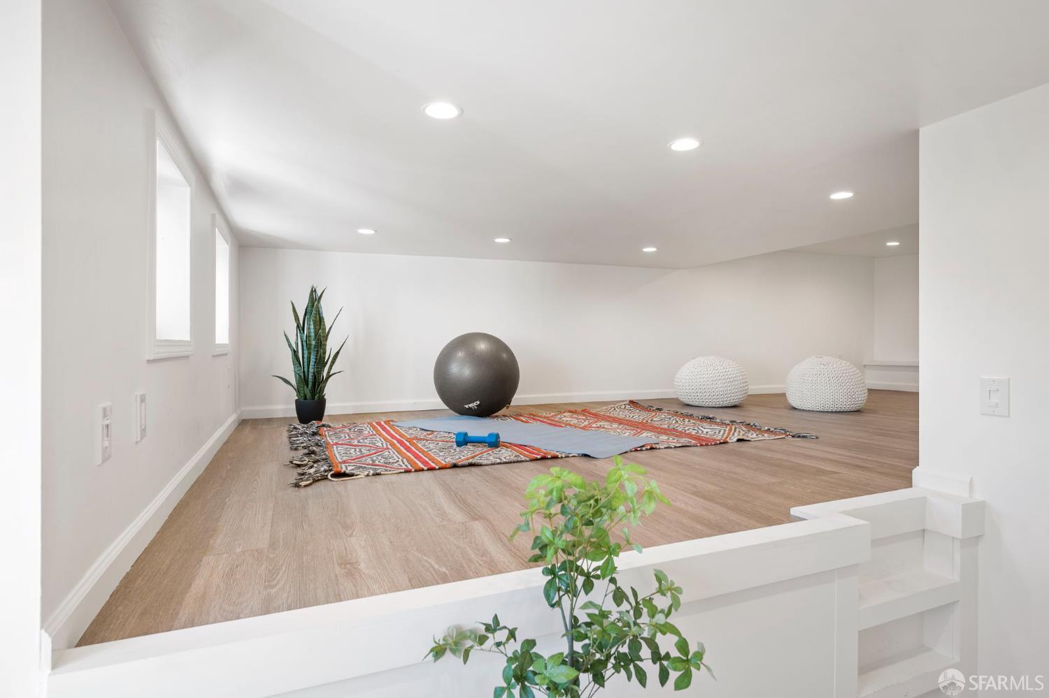 San Francisco, California, 94127, United States, 3 Bedrooms Bedrooms, ,4 BathroomsBathrooms,Residential,For Sale,1961559