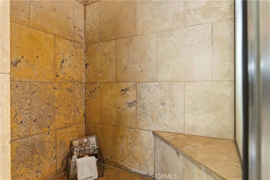 Kelseyville, California, 95451, United States, 5 Bedrooms Bedrooms, ,6 BathroomsBathrooms,Residential,For Sale,1998726