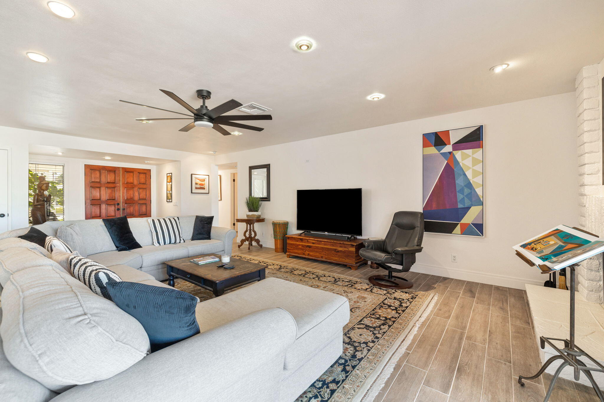 Palm Desert, California, 92260, United States, 3 Bedrooms Bedrooms, ,2 BathroomsBathrooms,Residential,For Sale,1989657