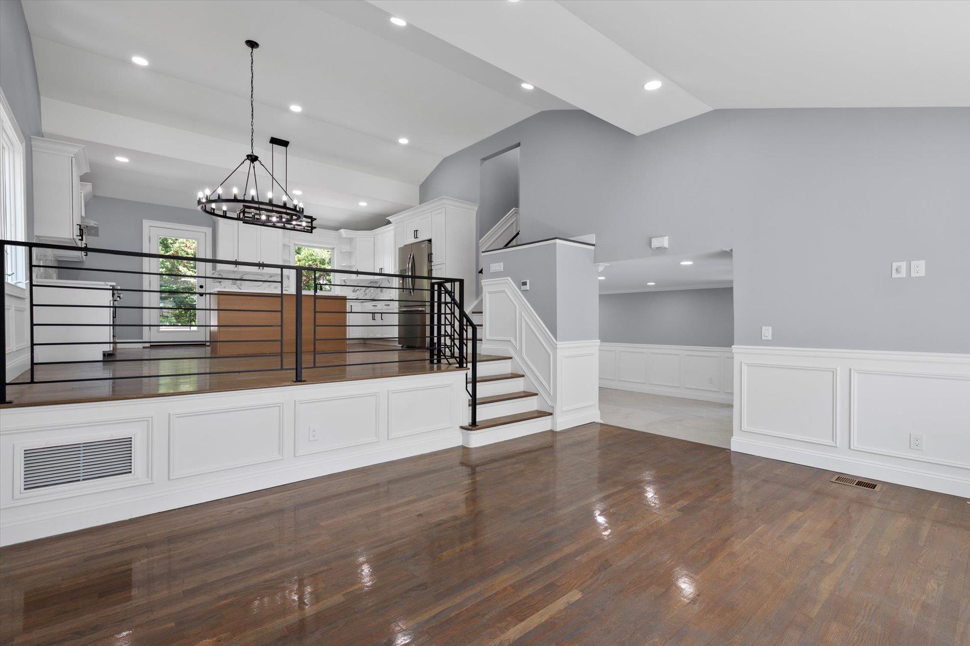Massapequa Park, New York, 11762, United States, 5 Bedrooms Bedrooms, ,4 BathroomsBathrooms,Residential,For Sale,1903014