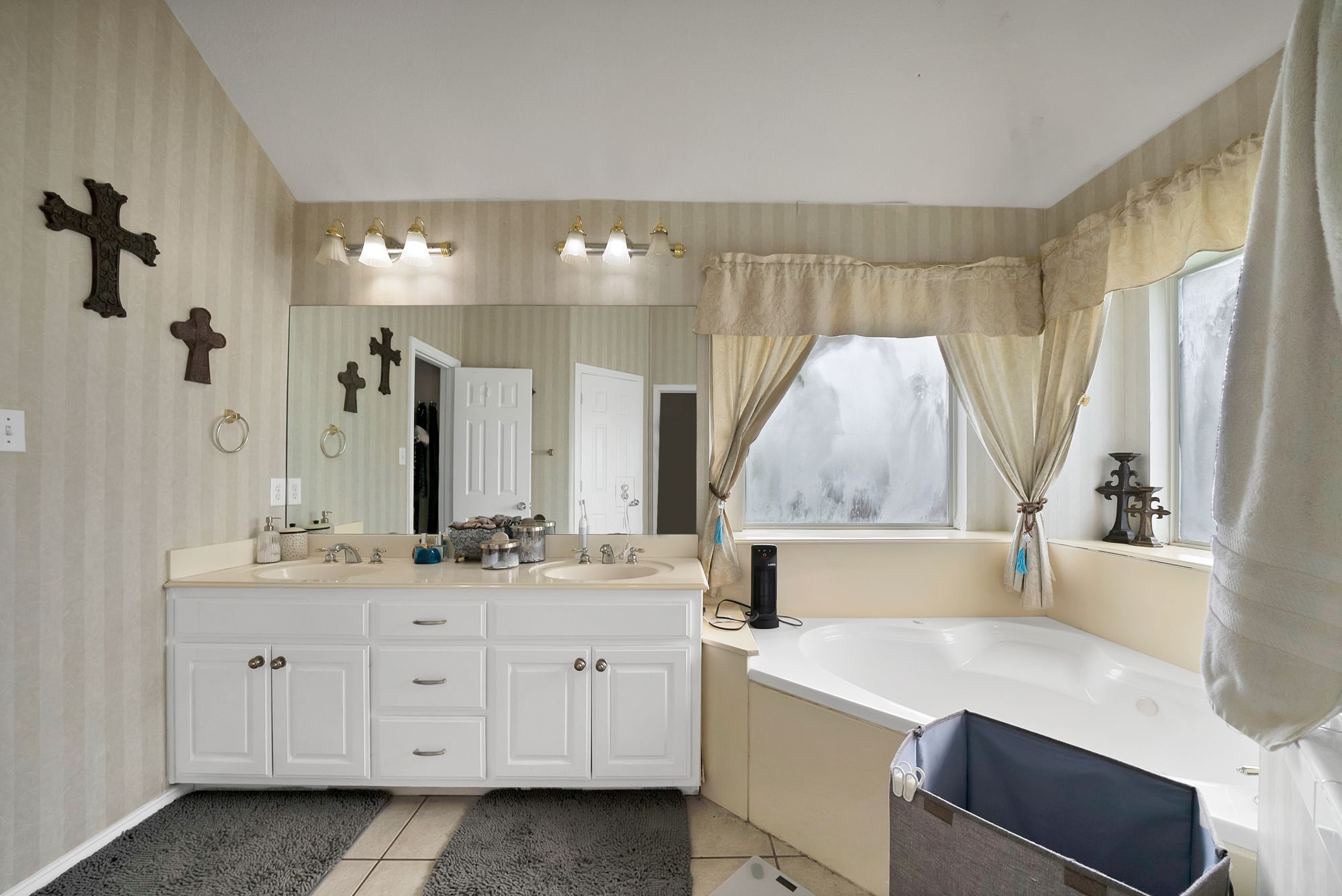  503 Hilltop Place, Joshua, TX, 76058 - 物件實景