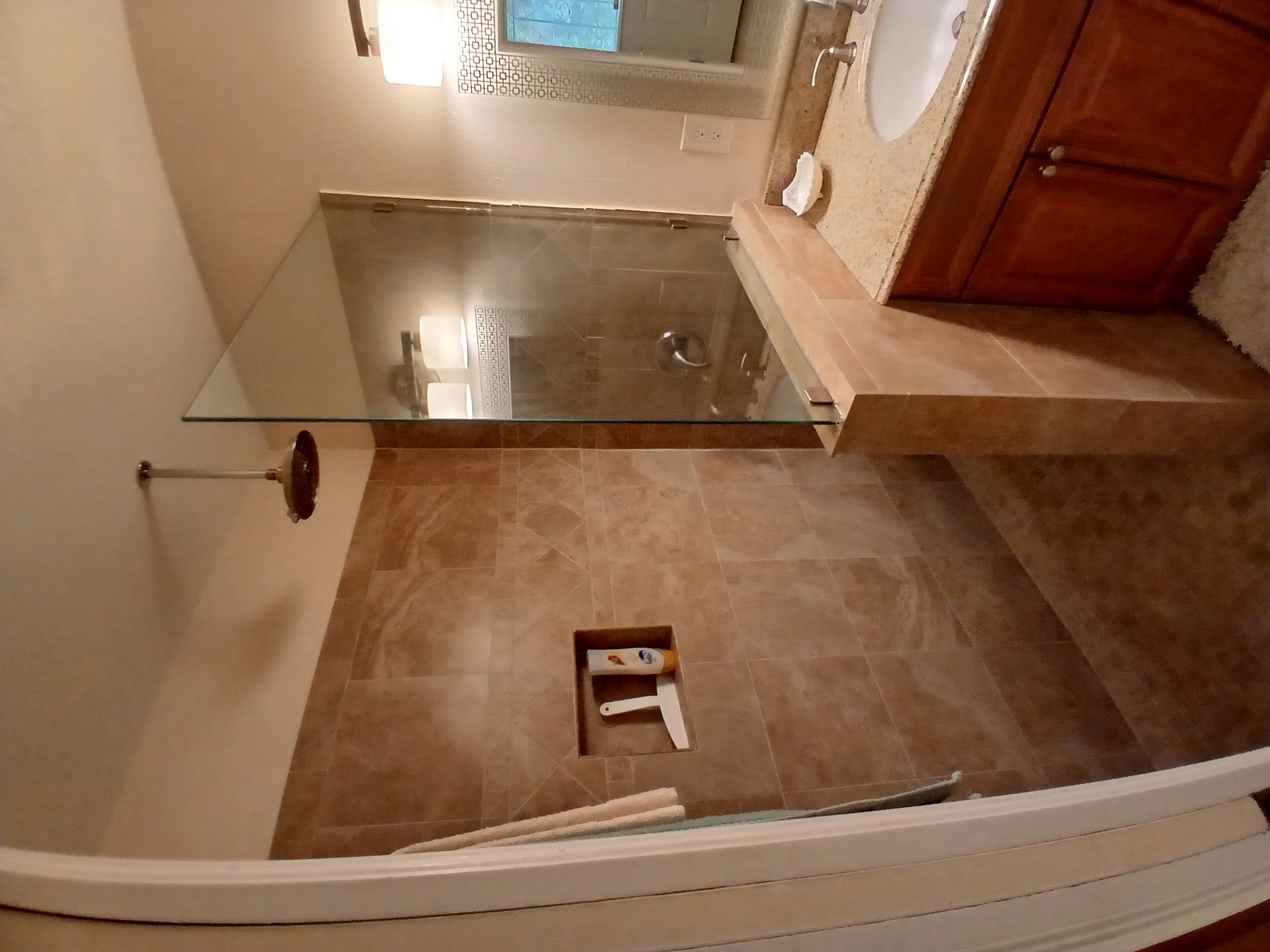 Dover, Florida, 33527, United States, 4 Bedrooms Bedrooms, ,5 BathroomsBathrooms,Residential,For Sale,1982363