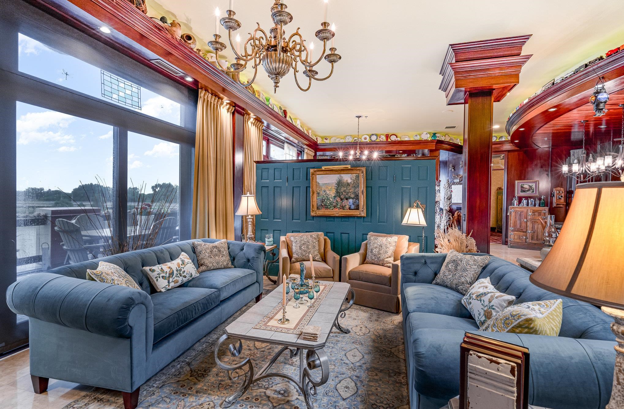 Bay City, Michigan, 48707, United States, 4 Bedrooms Bedrooms, ,5 BathroomsBathrooms,Residential,For Sale,2005481