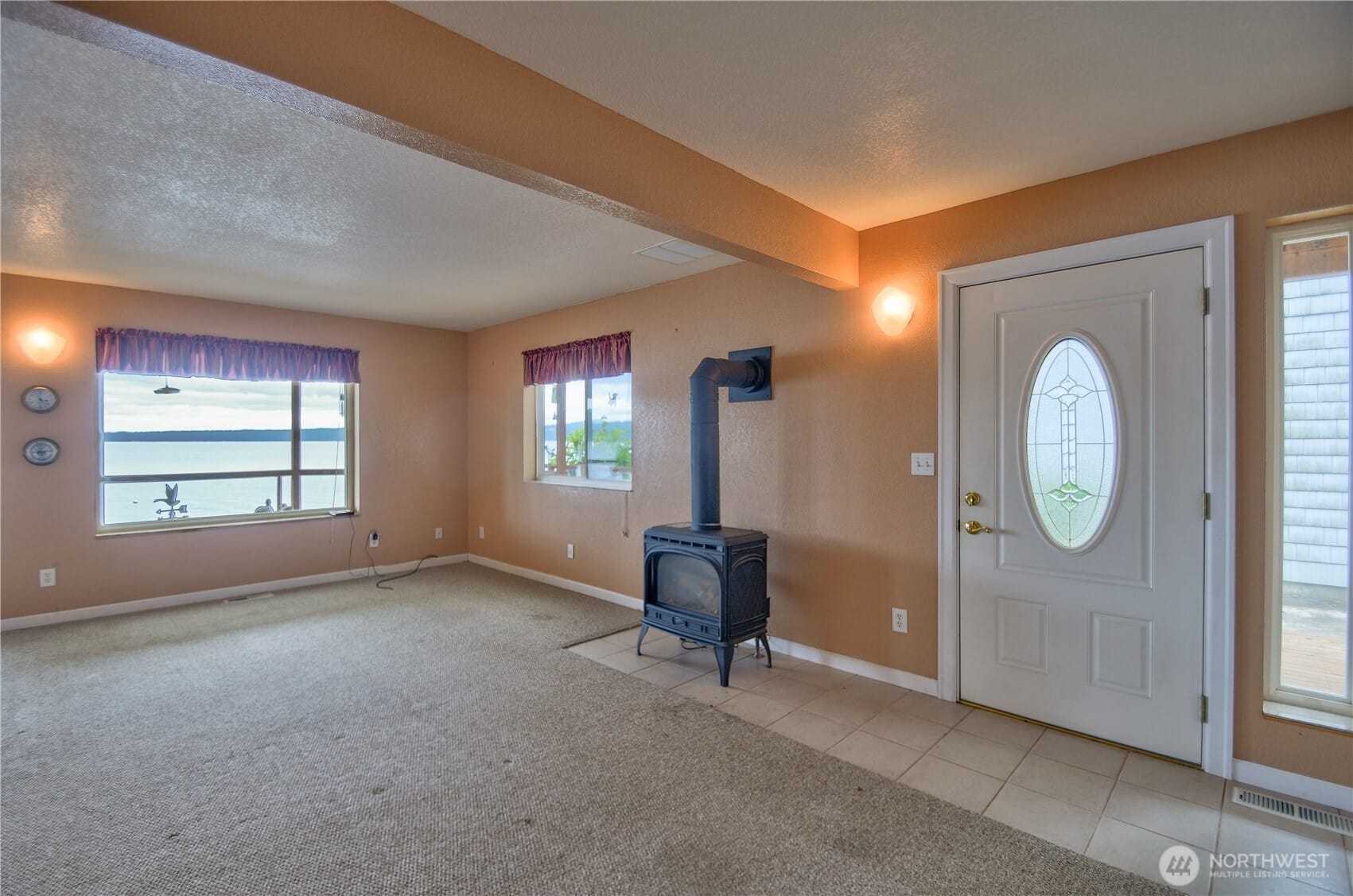 Brinnon, Washington, 98320, United States, 2 Bedrooms Bedrooms, ,Residential,For Sale,1771053