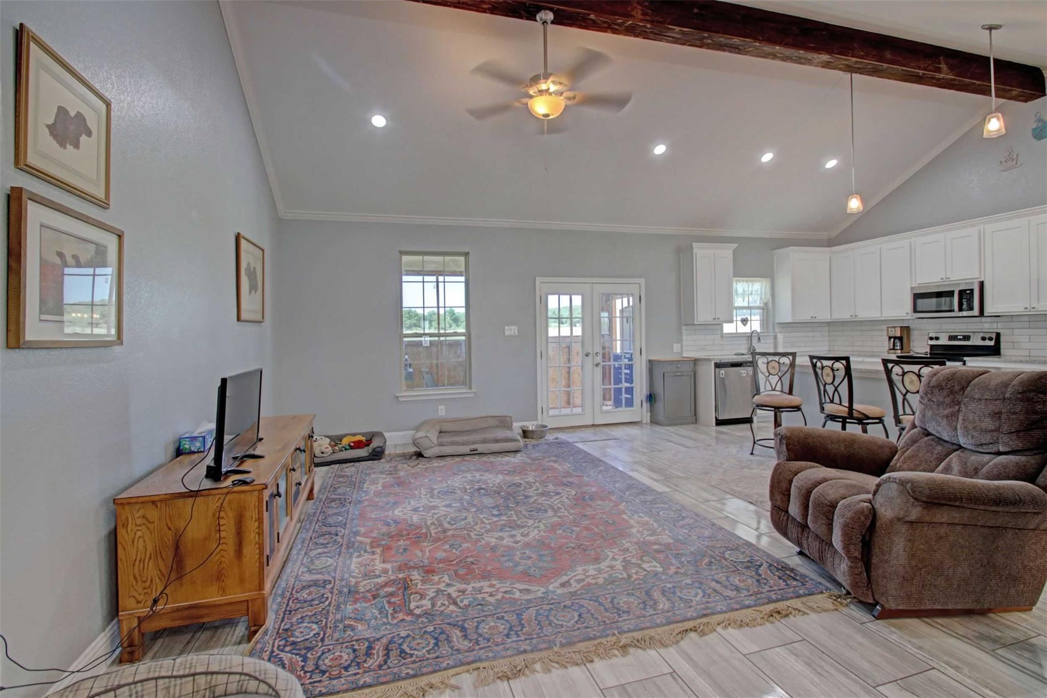 Springtown, Texas, 76082, United States, 4 Bedrooms Bedrooms, ,3 BathroomsBathrooms,Residential,For Sale,1920797