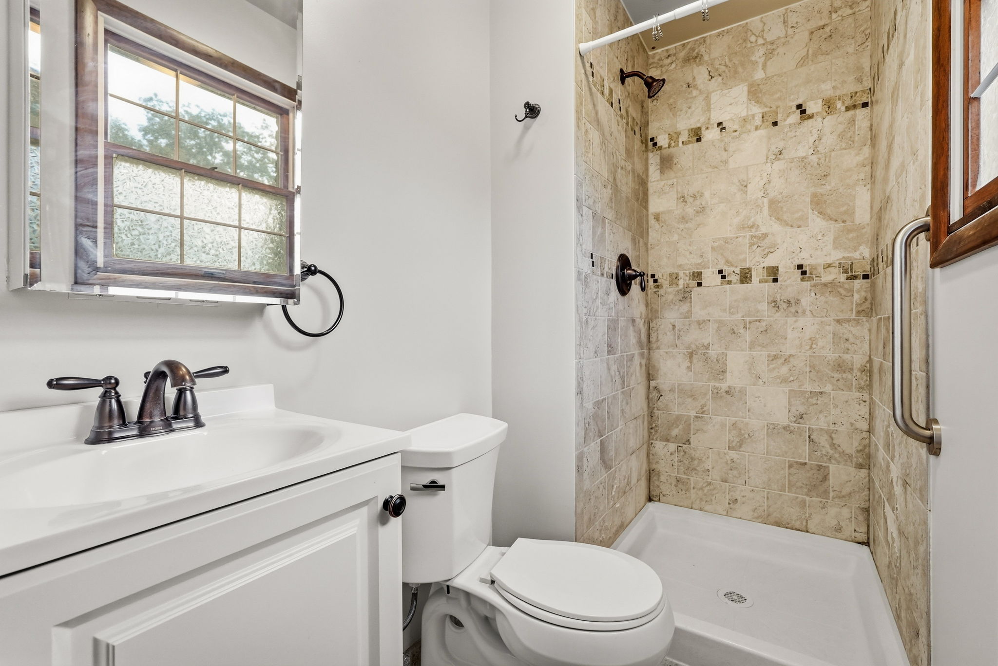  145 Karen Drive, Elizabeth, PA 15037 - 物件實景