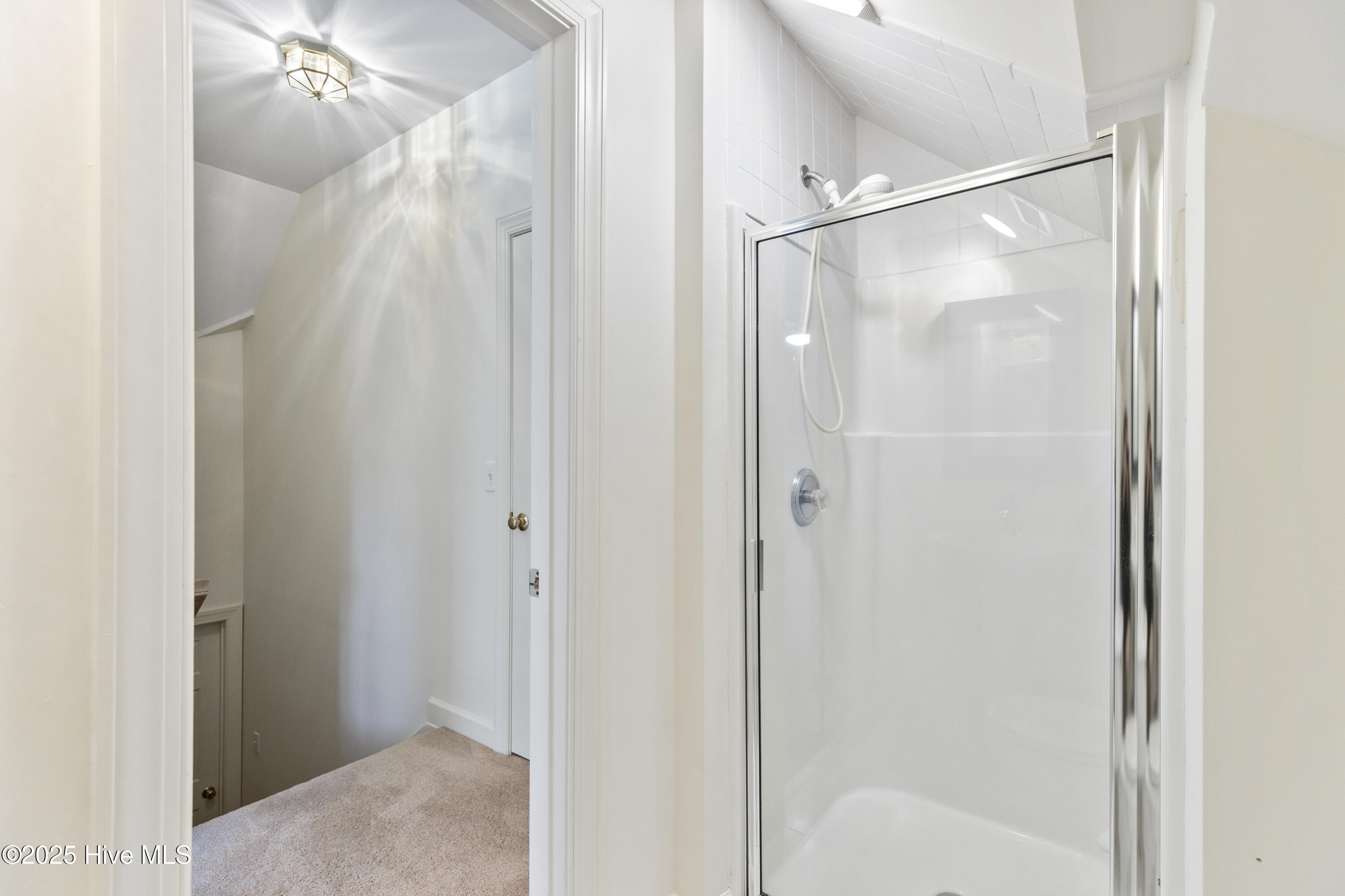 Wilmington, North Carolina, 28409, United States, 4 Bedrooms Bedrooms, ,4 BathroomsBathrooms,Residential,For Sale,1991062