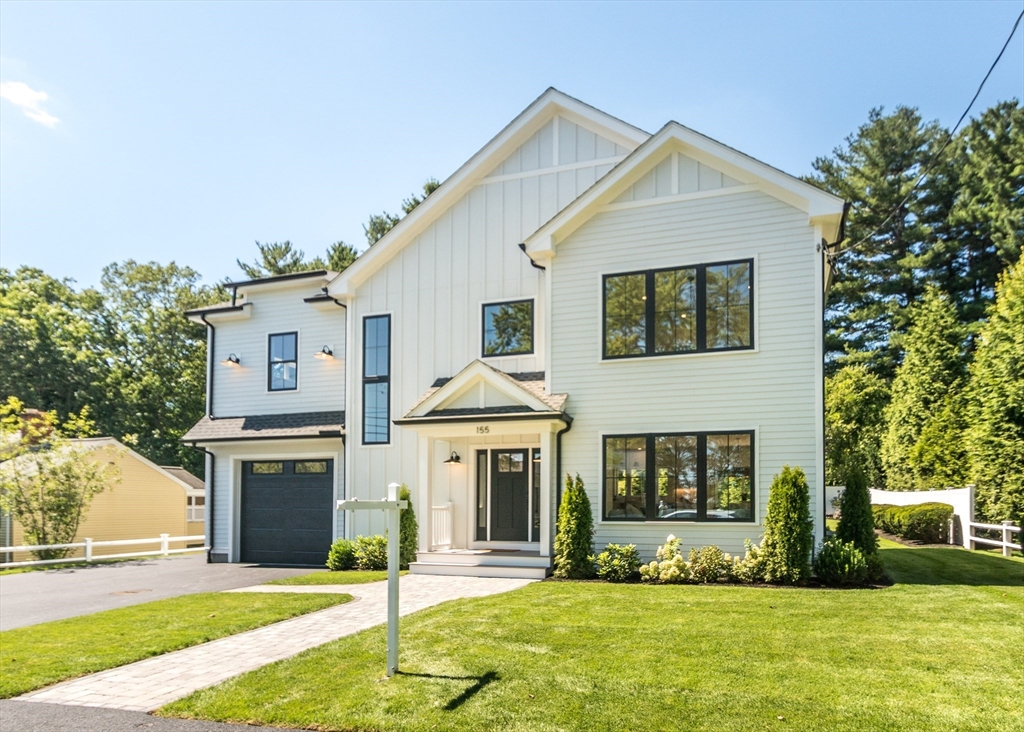 Waltham, Massachusetts, 02452, United States, 6 Bedrooms Bedrooms, ,4 BathroomsBathrooms,Residential,For Sale,1891361