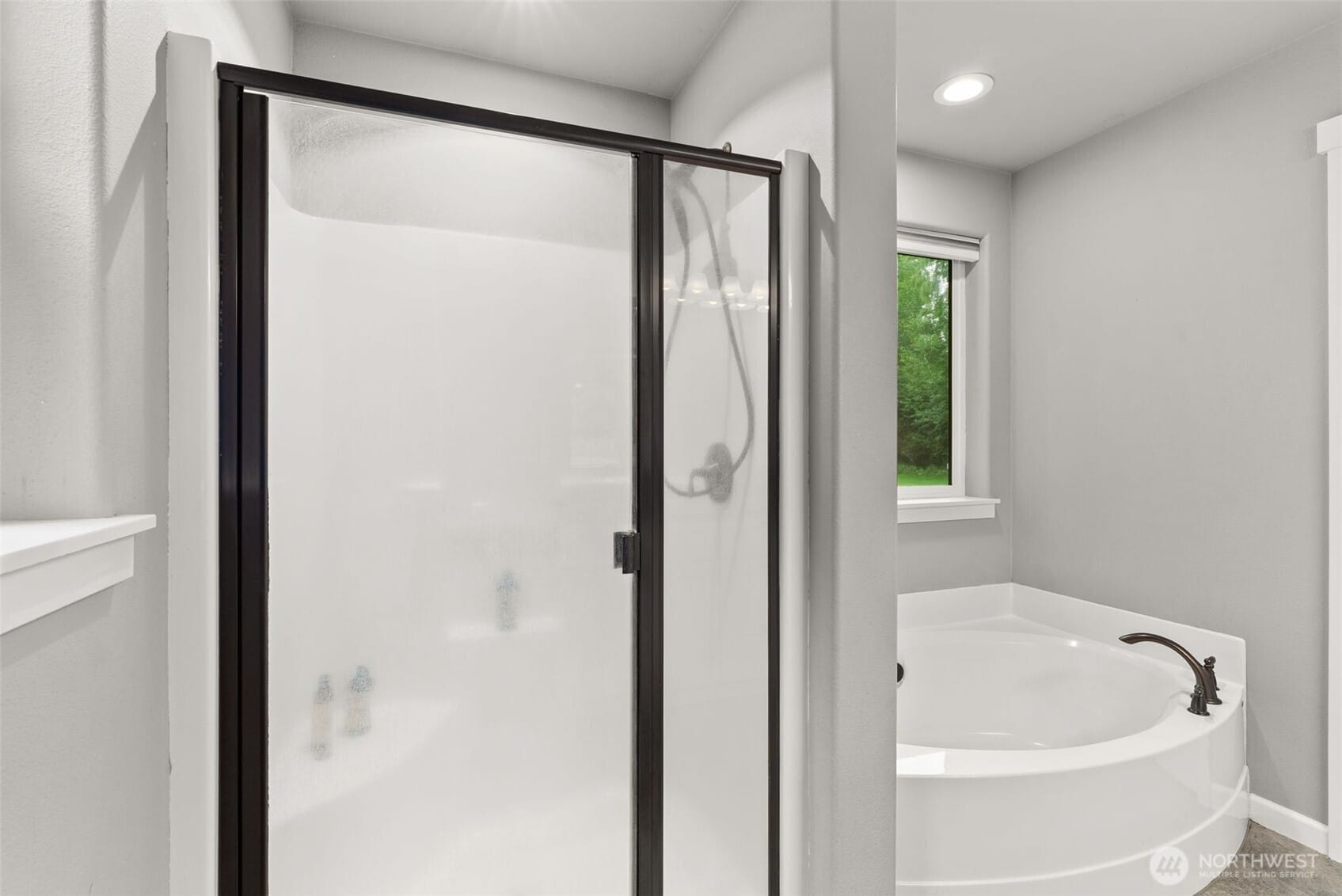 Elma, Washington, 98541, United States, 3 Bedrooms Bedrooms, ,2 BathroomsBathrooms,Residential,For Sale,1942231