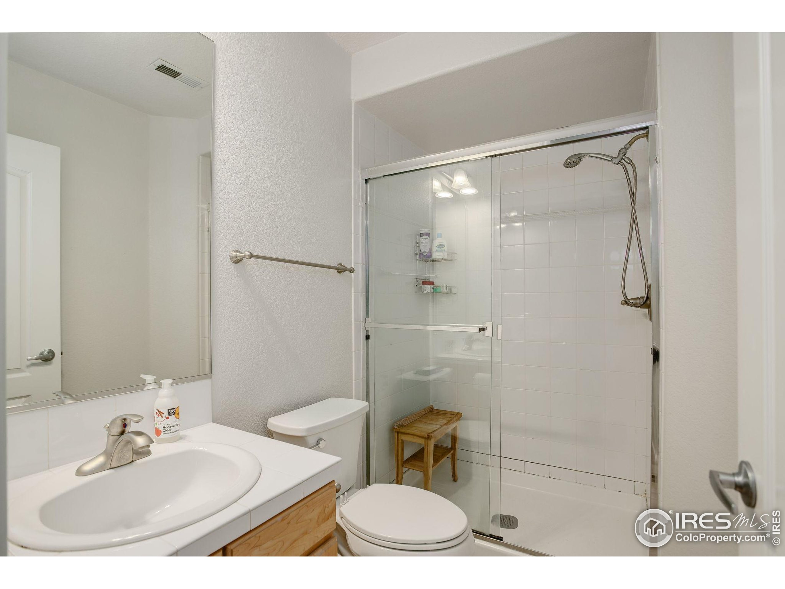 Boulder, Colorado, 80303, United States, 4 Bedrooms Bedrooms, ,3 BathroomsBathrooms,Residential,For Sale,1940401