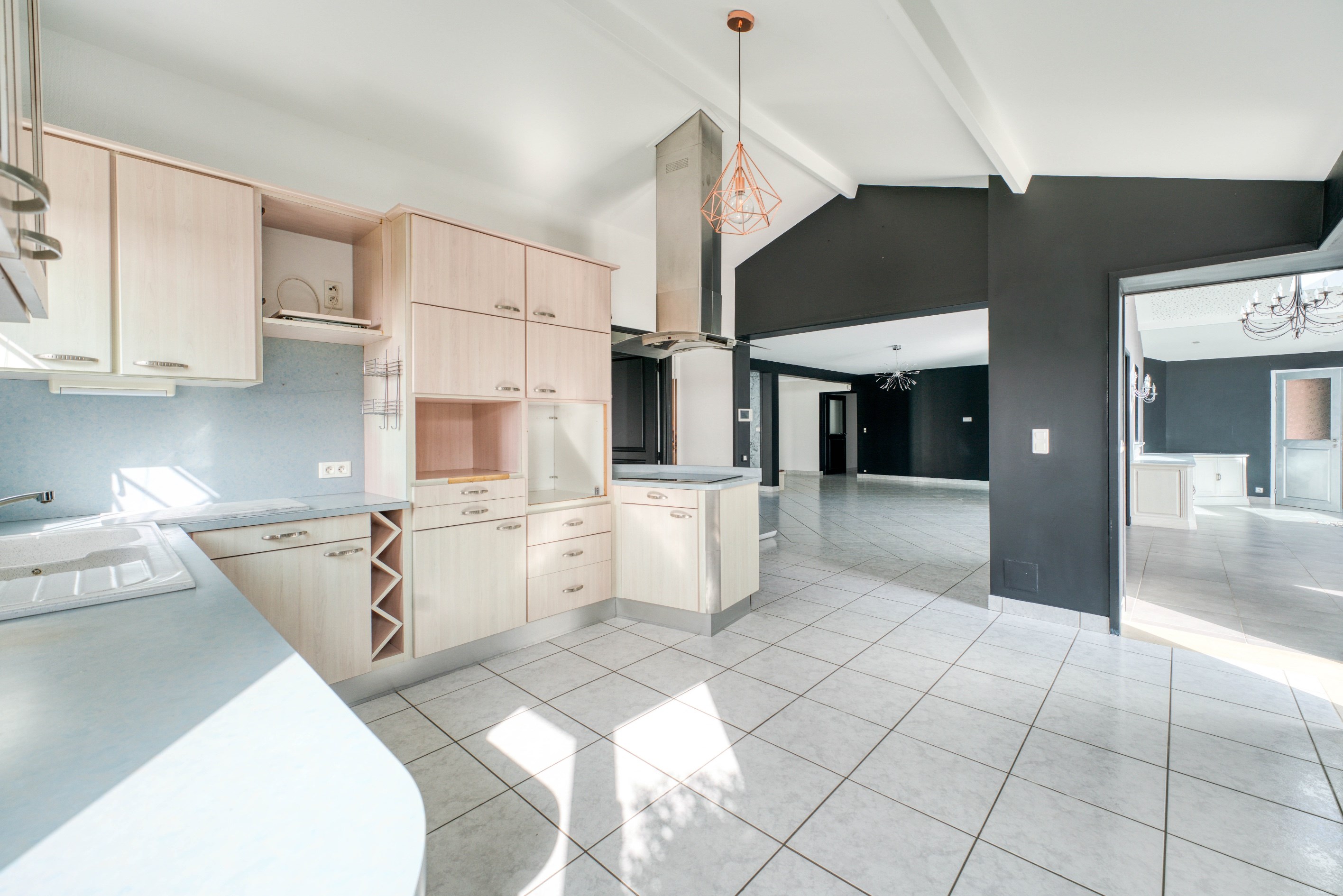  Exceptional architect-designed 533 sqm villa, with nothing but the tranquility … - 物件實景