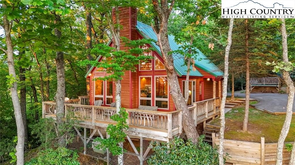 Ferguson, North Carolina, 28624, United States, 3 Bedrooms Bedrooms, ,2 BathroomsBathrooms,Residential,For Sale,1984424